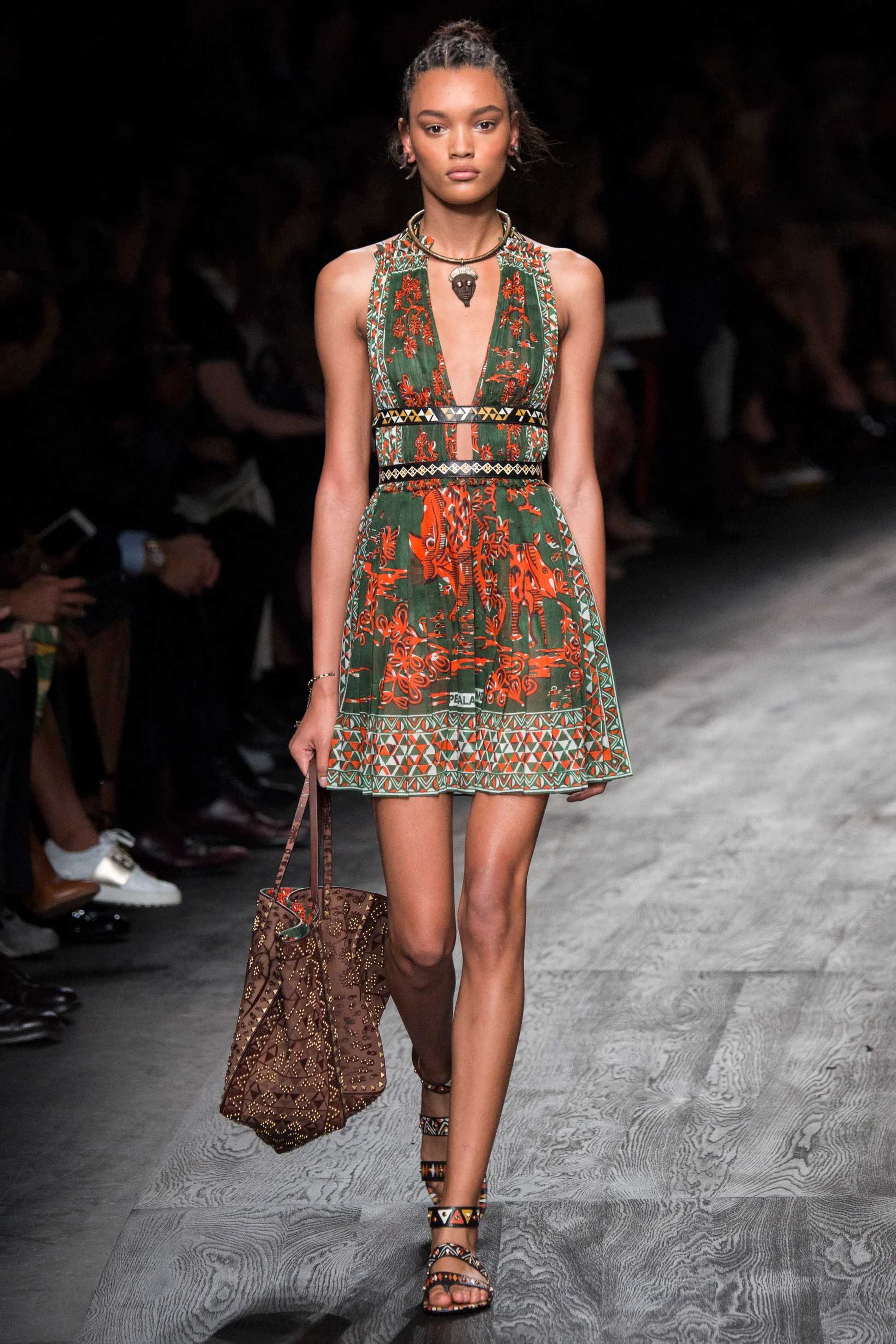 Rockstud tote bag SS2016