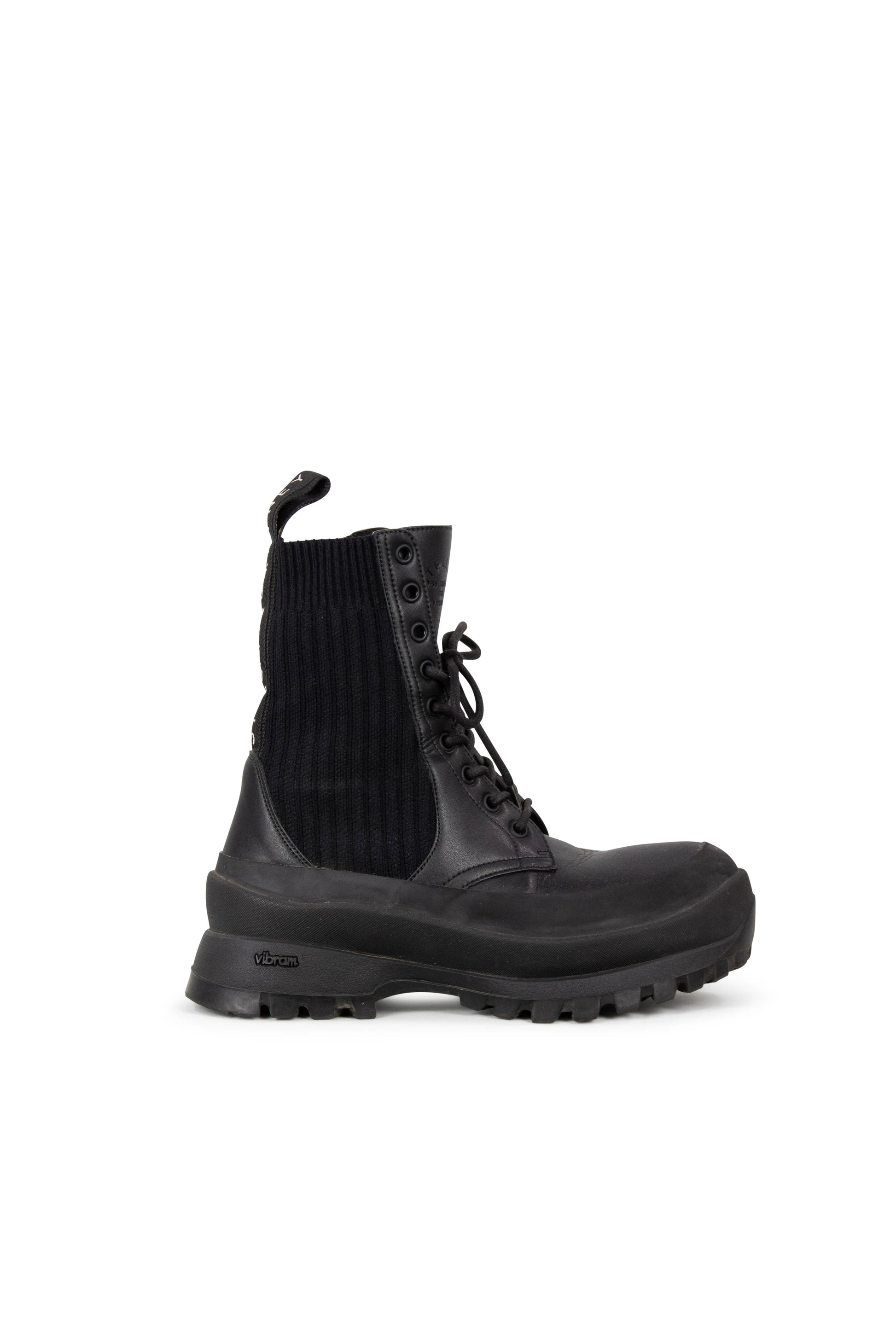 Black trace combat boots