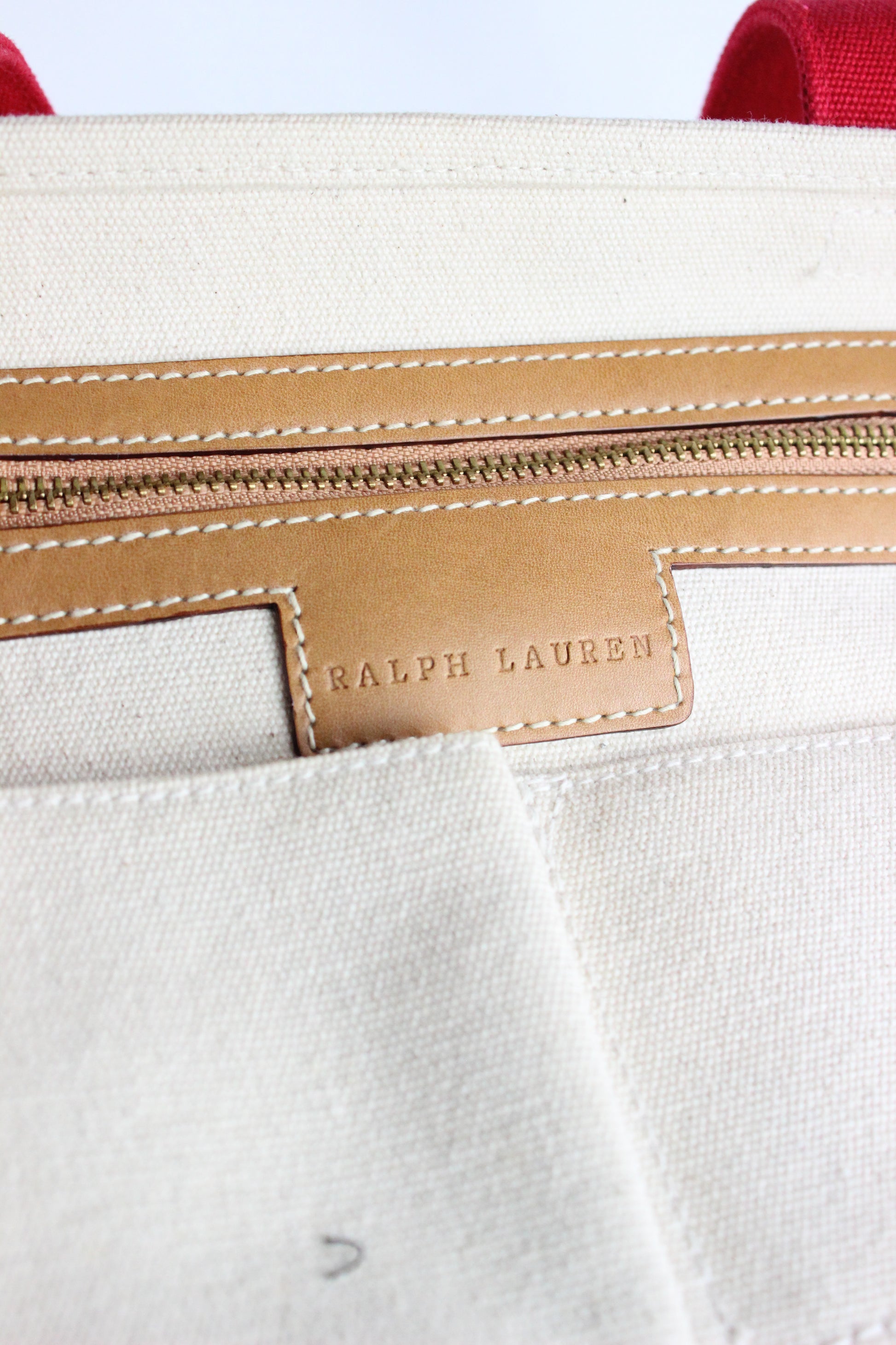Canvas logo handbag