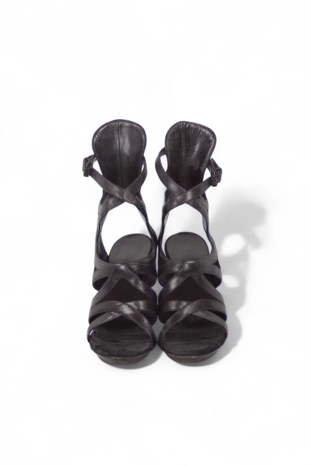 Criss cross sandals Resort2009