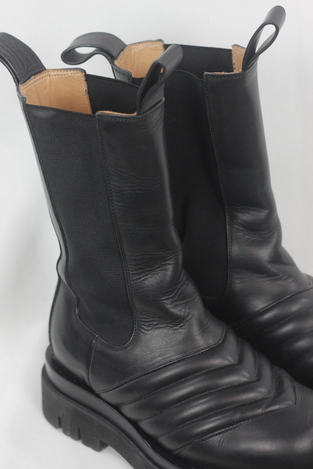 Lug Boots in Black Leather with Stitching Detail FW2019