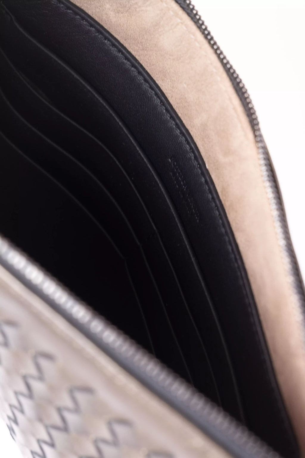 Intrecciato Leather Pochette in Bronze
