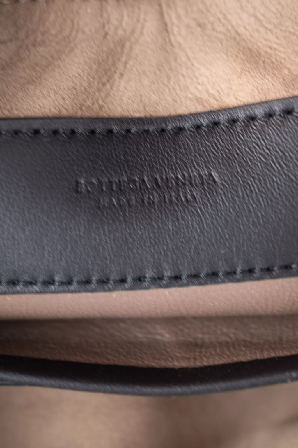 Intrecciato Leather Pochette in Bronze