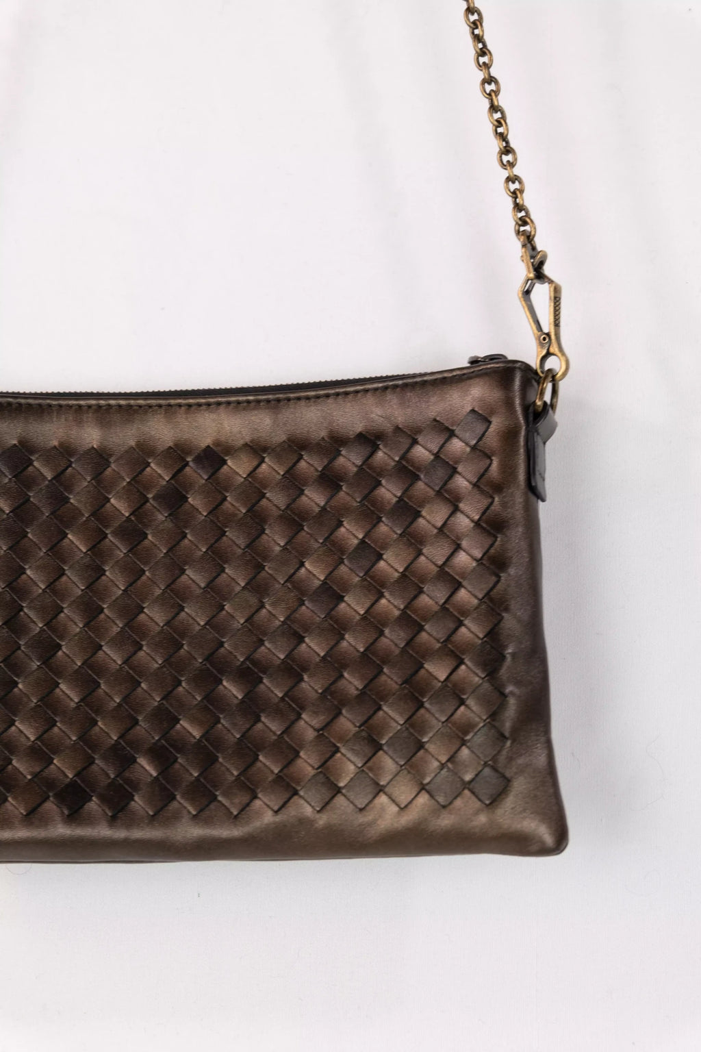 Intrecciato Leather Pochette in Bronze
