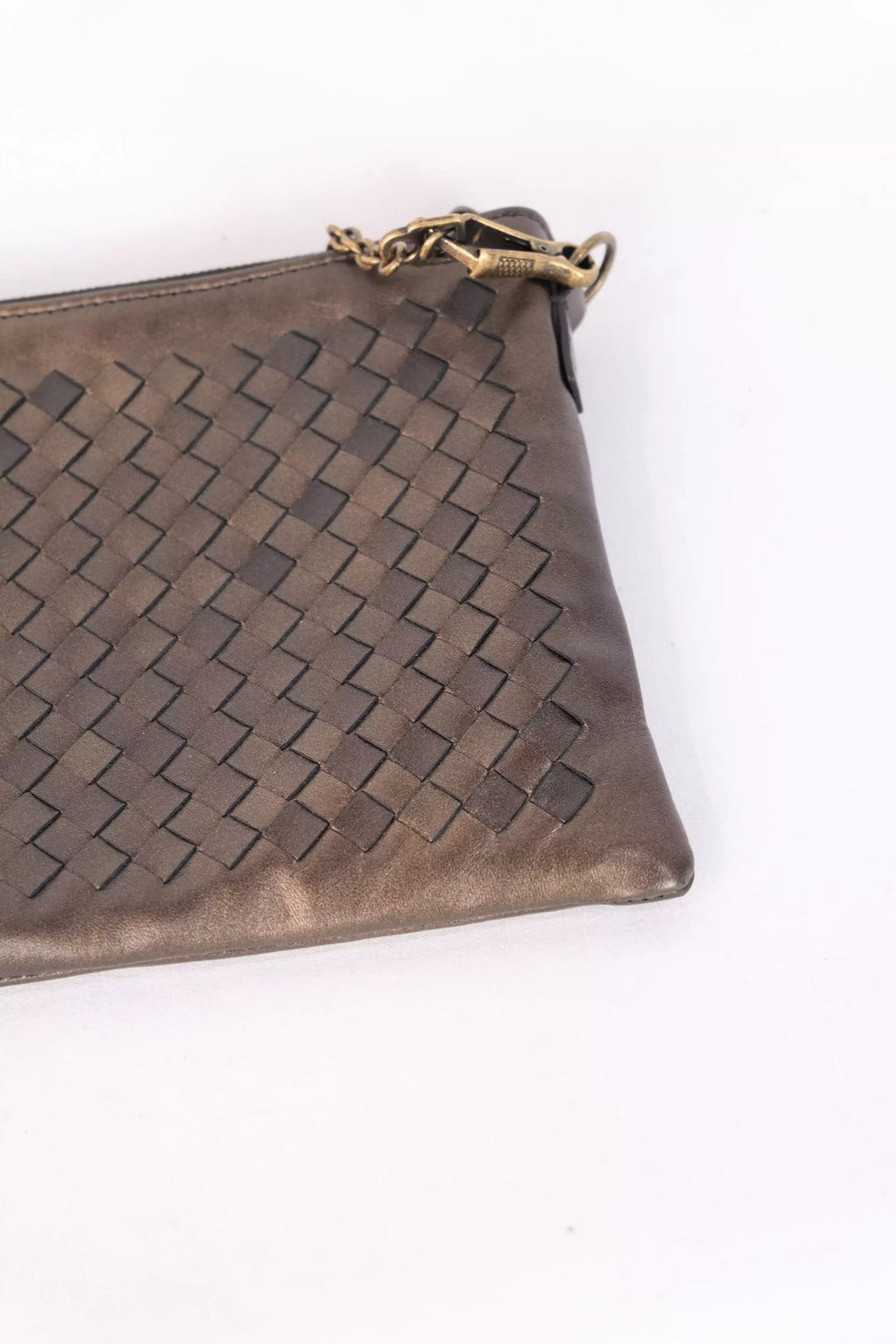 Intrecciato Leather Pochette in Bronze