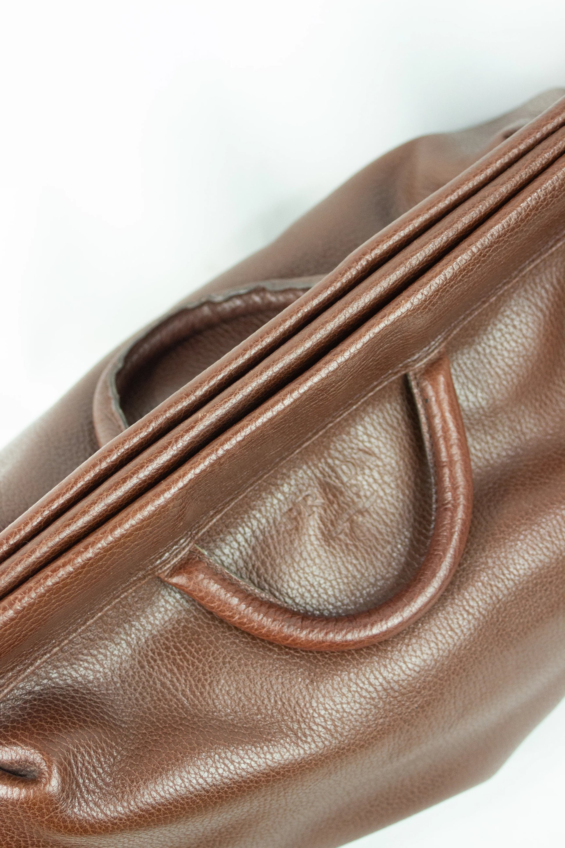 Vintage brown cross-body bags