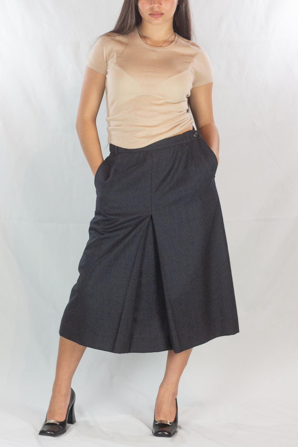 Vintage Grey Midi Skirt with Central Front and Back Pleats
