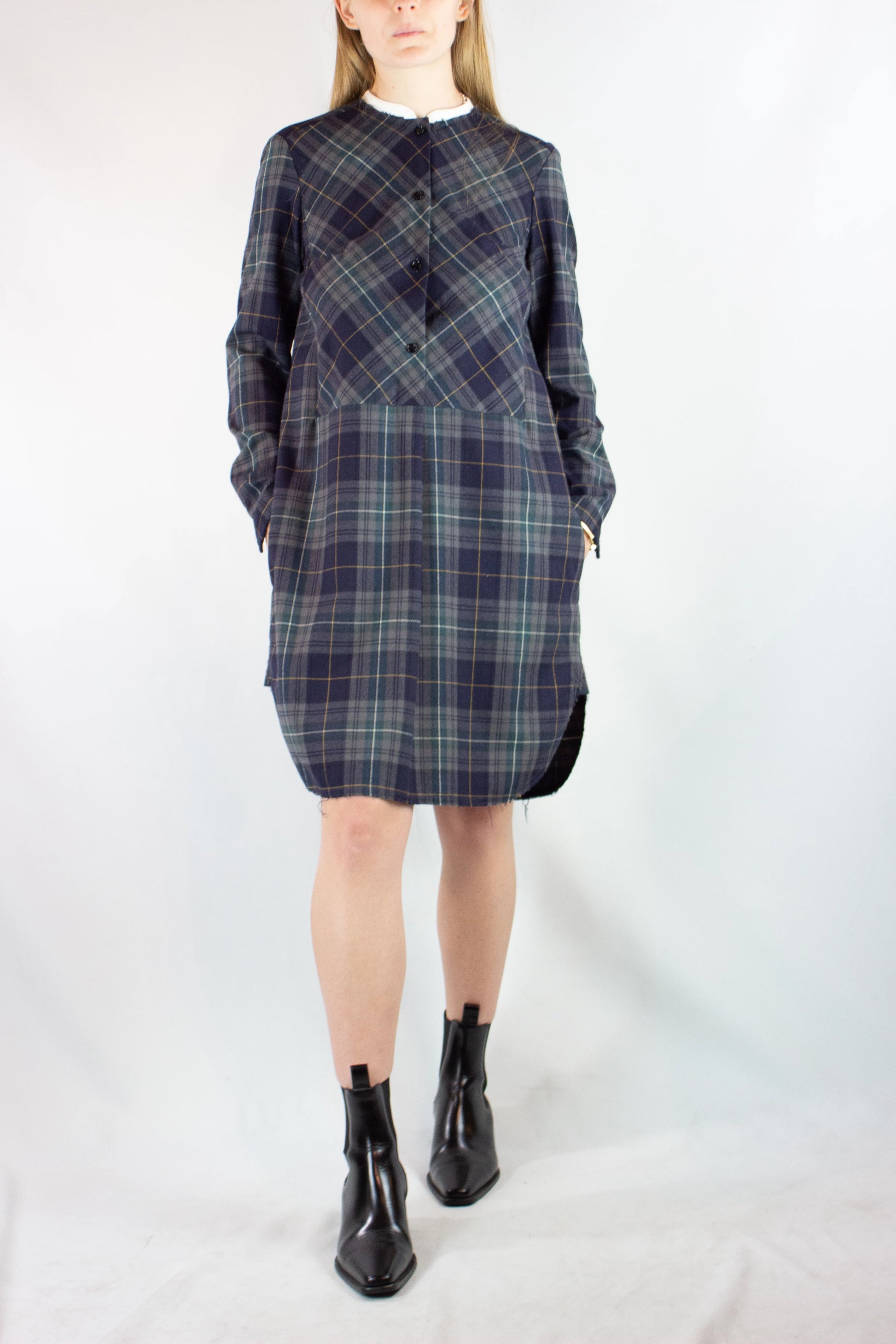 Checked Knee-Length Dress with White Korean Collar