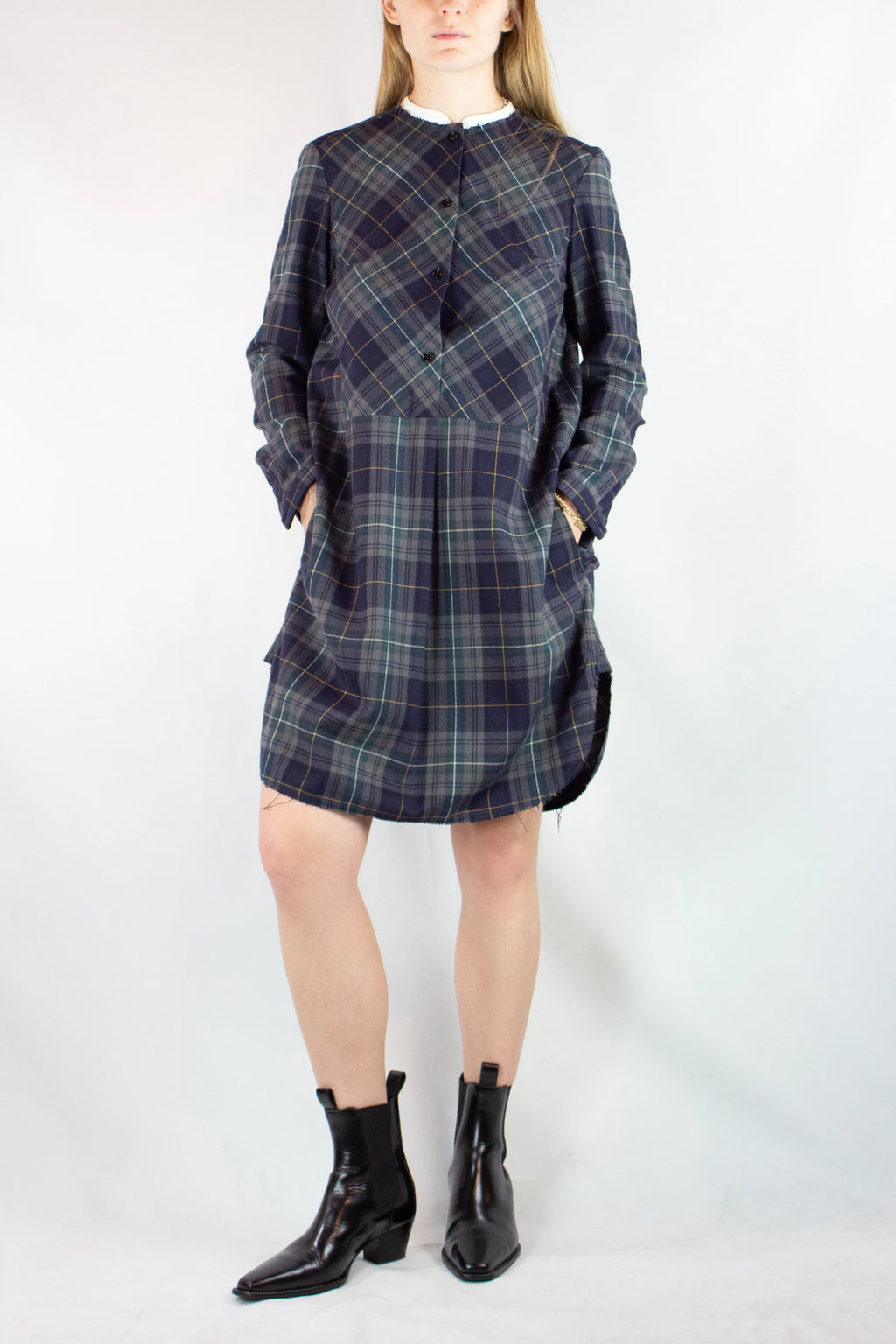 Checked Knee-Length Dress with White Korean Collar
