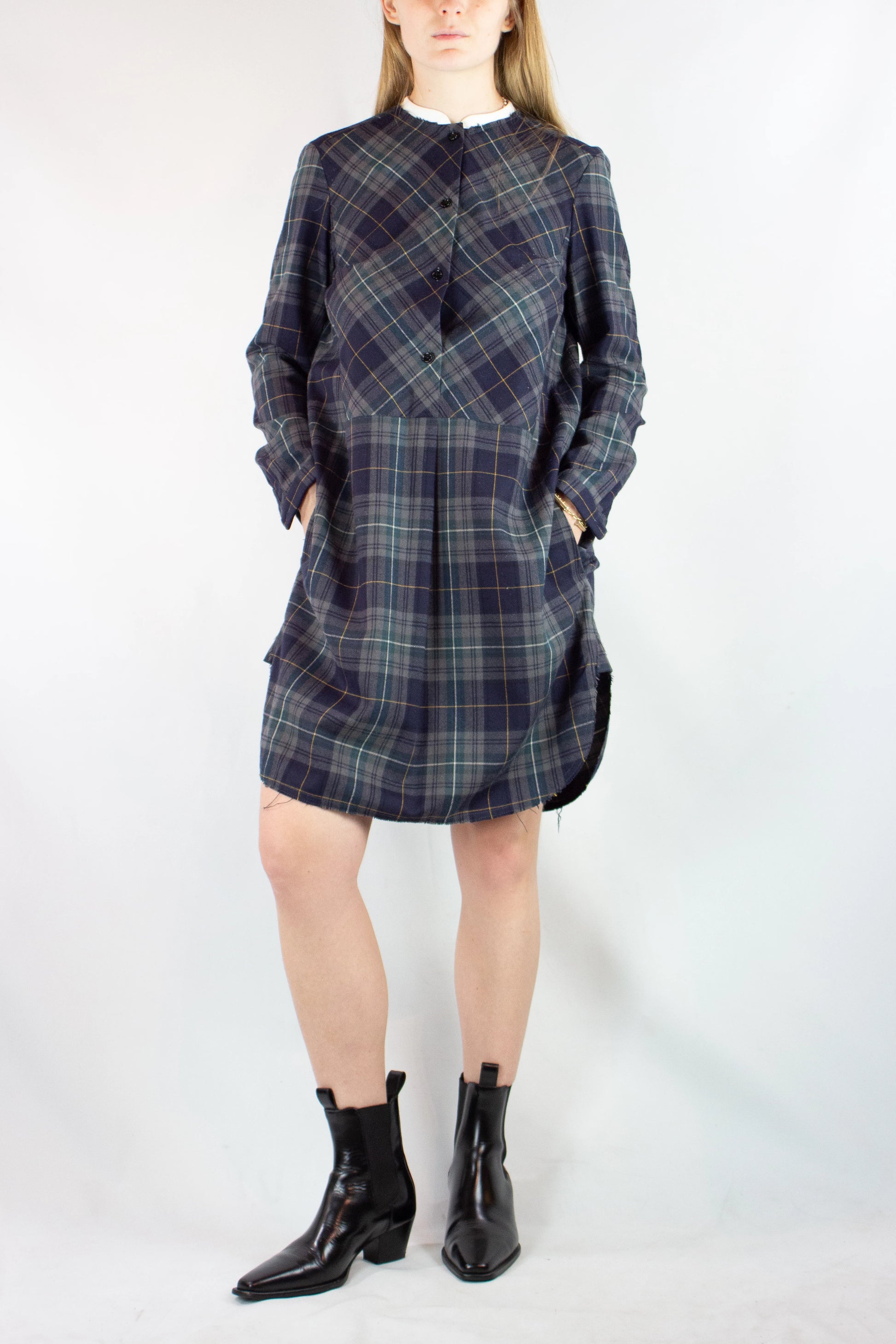 Checked Knee-Length Dress with White Korean Collar