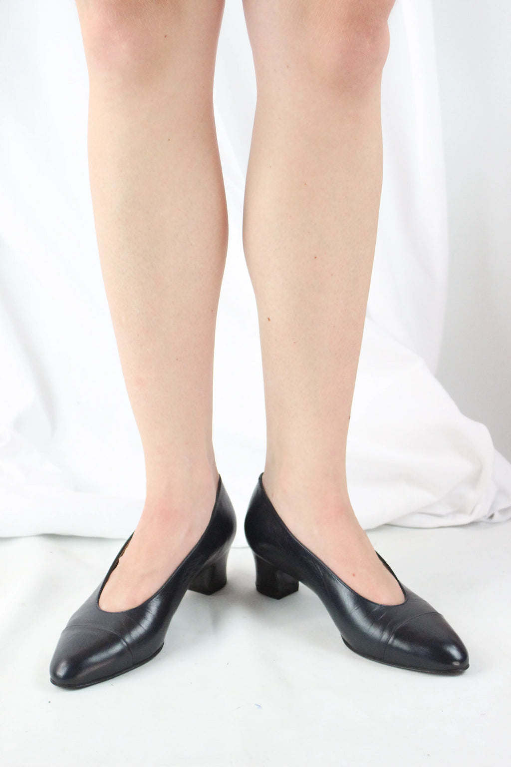 Vintage Navy Leather Pumps