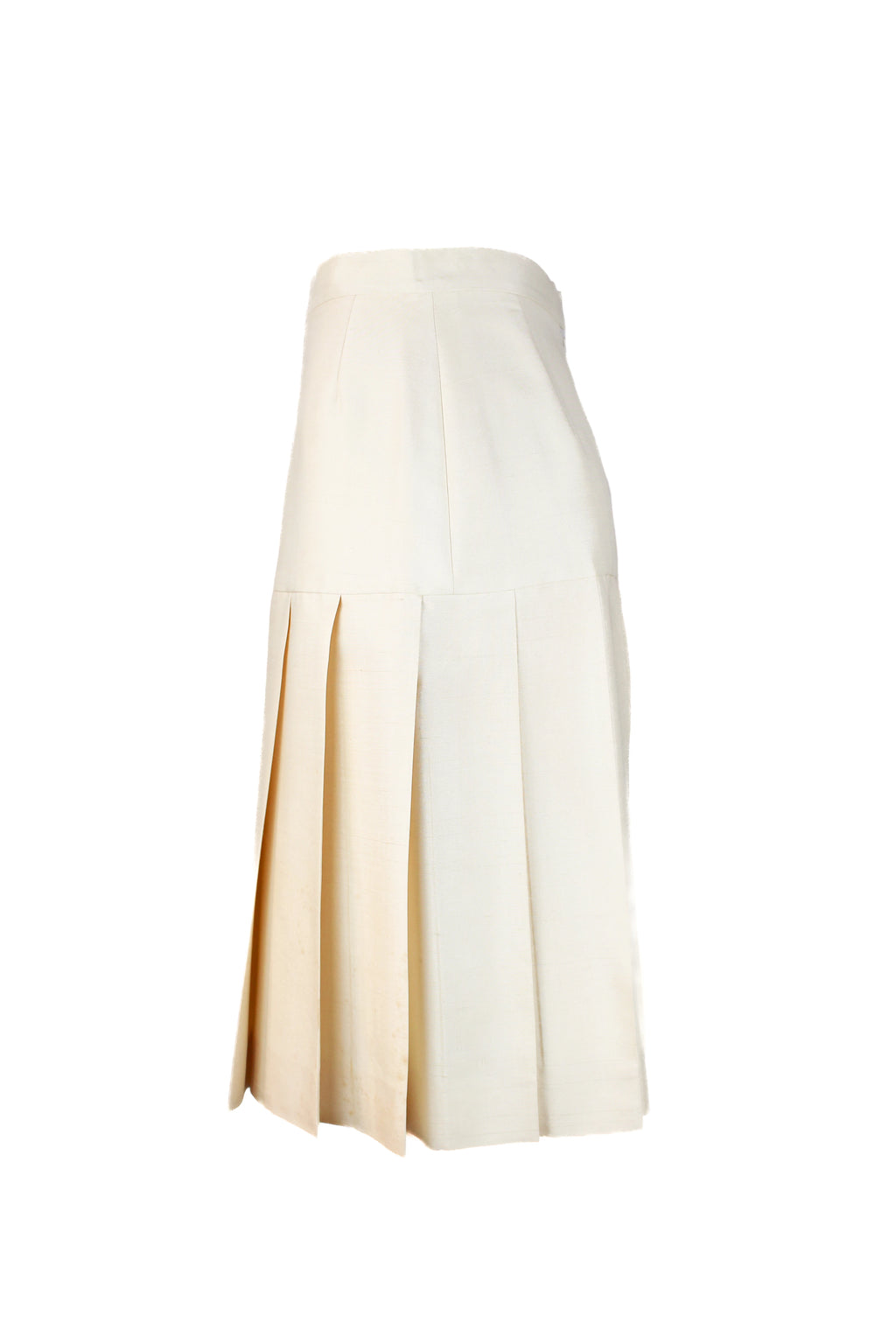 Pleated silk skirt in ecru with fitted waistline