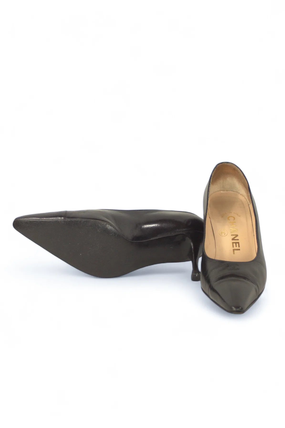 Black logo pumps