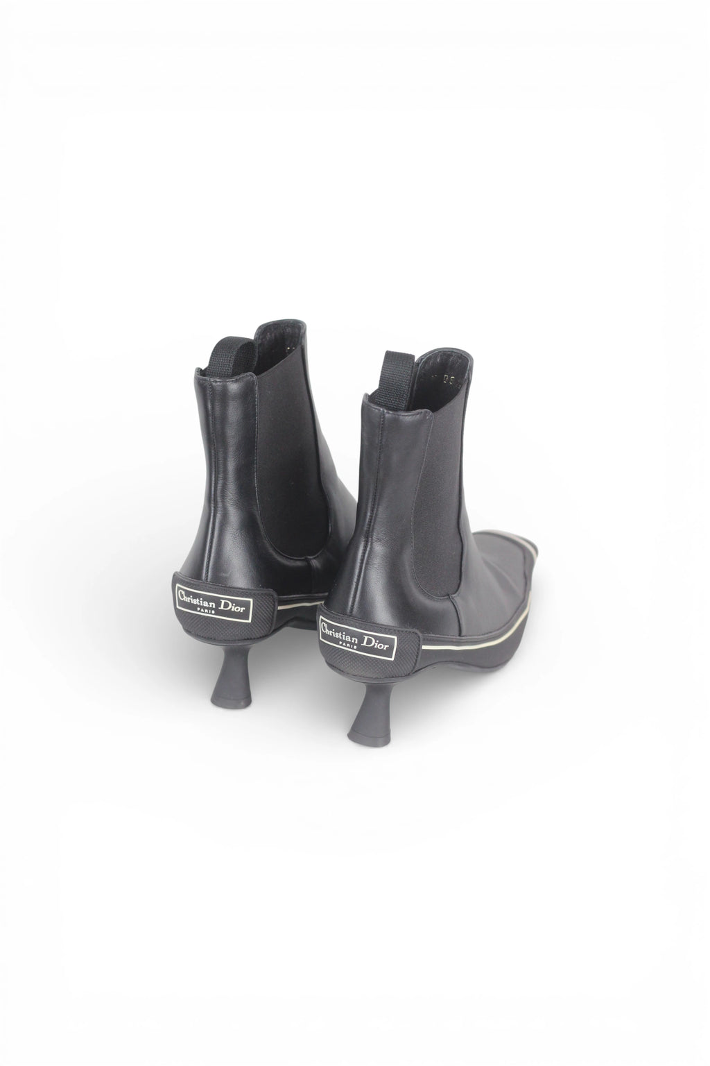 Black Leather Kitten Heel Chelsea Boots
