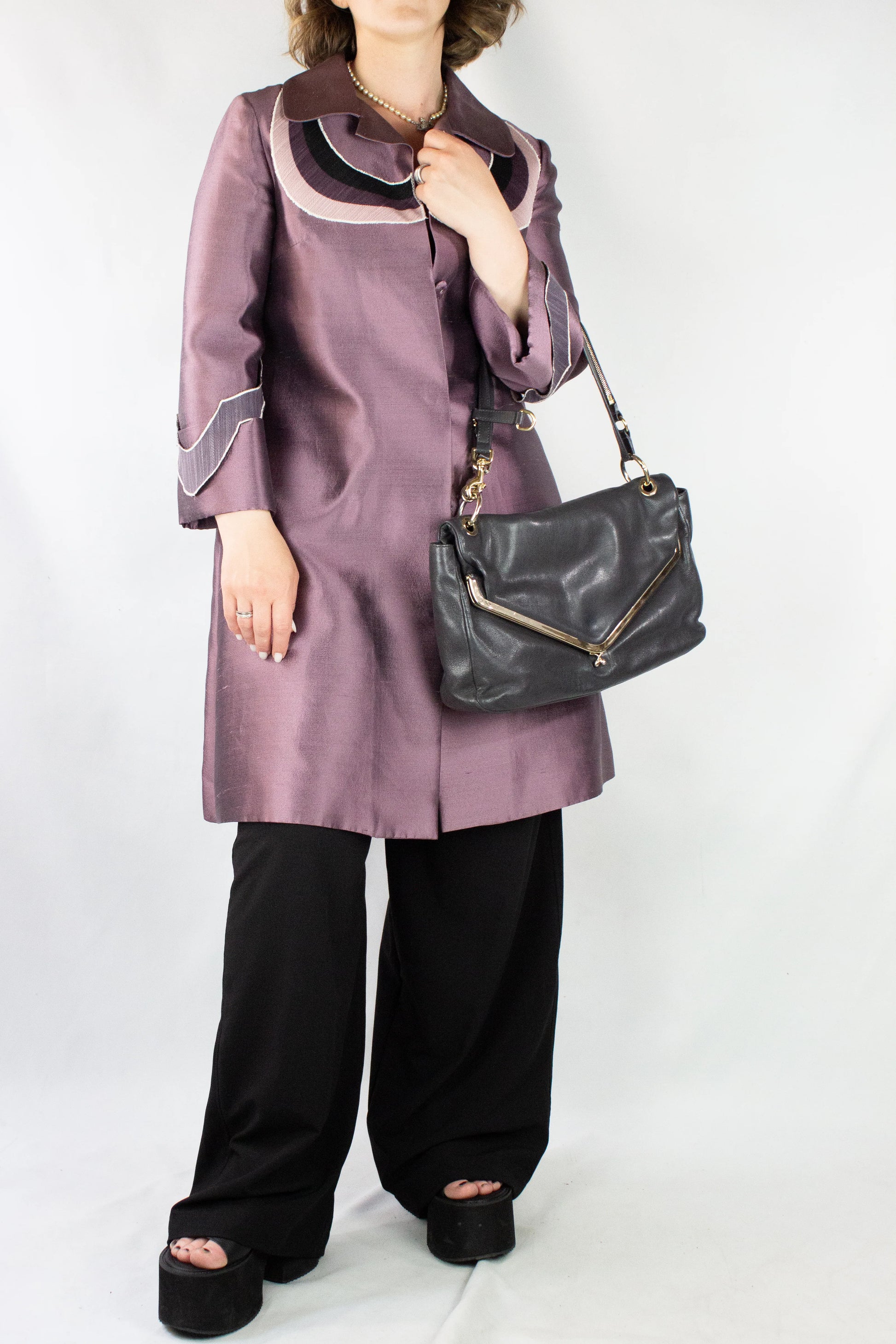 Envelope shoulder bag