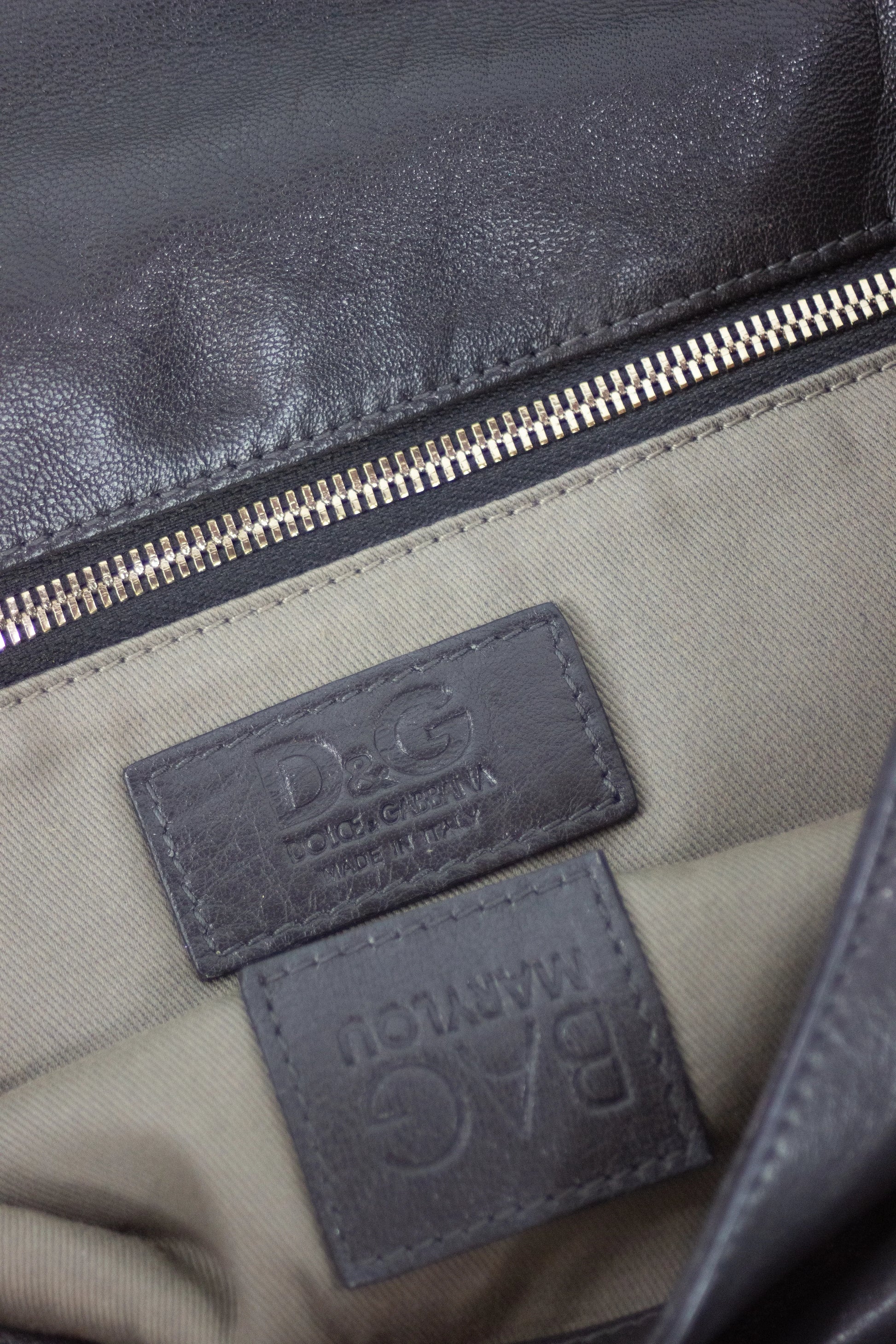 Envelope shoulder bag