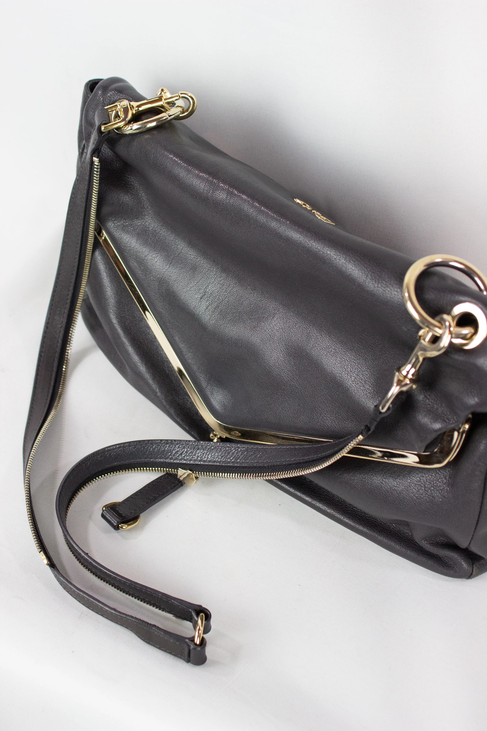 Envelope shoulder bag