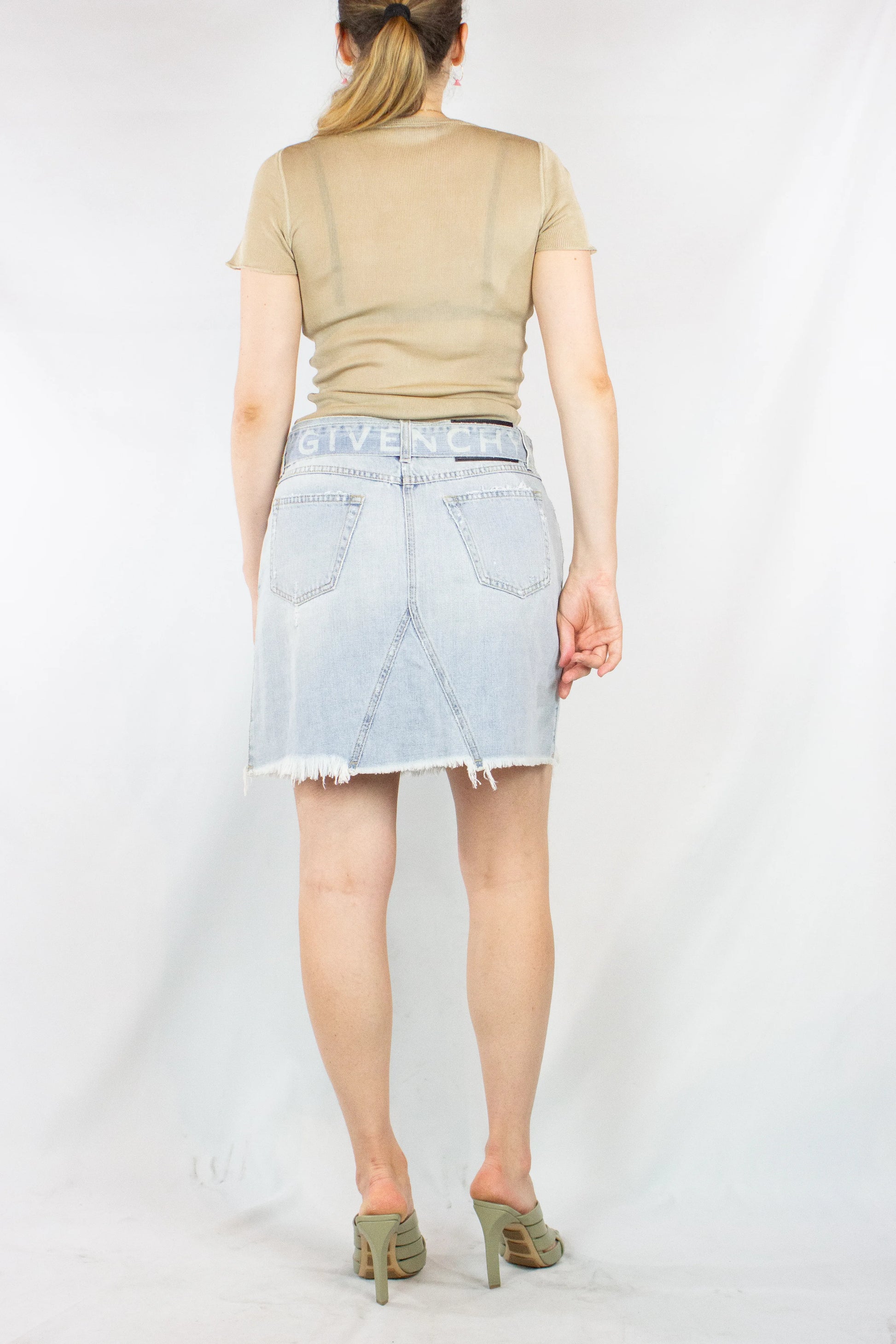 Short sleeves cardigan