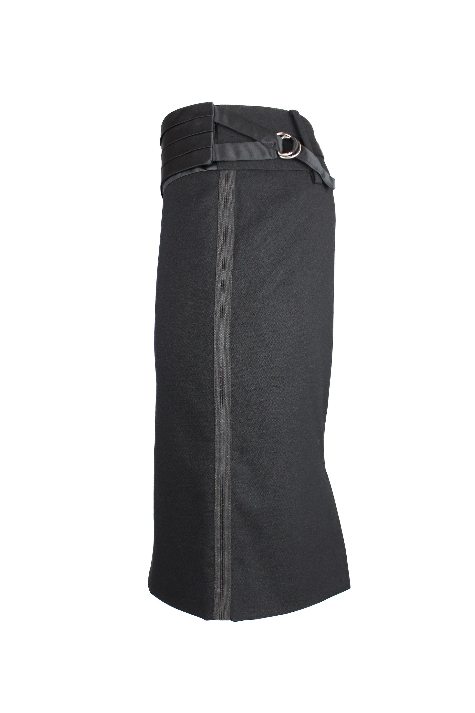 Smoking-inspired mini skirt with silk waistband