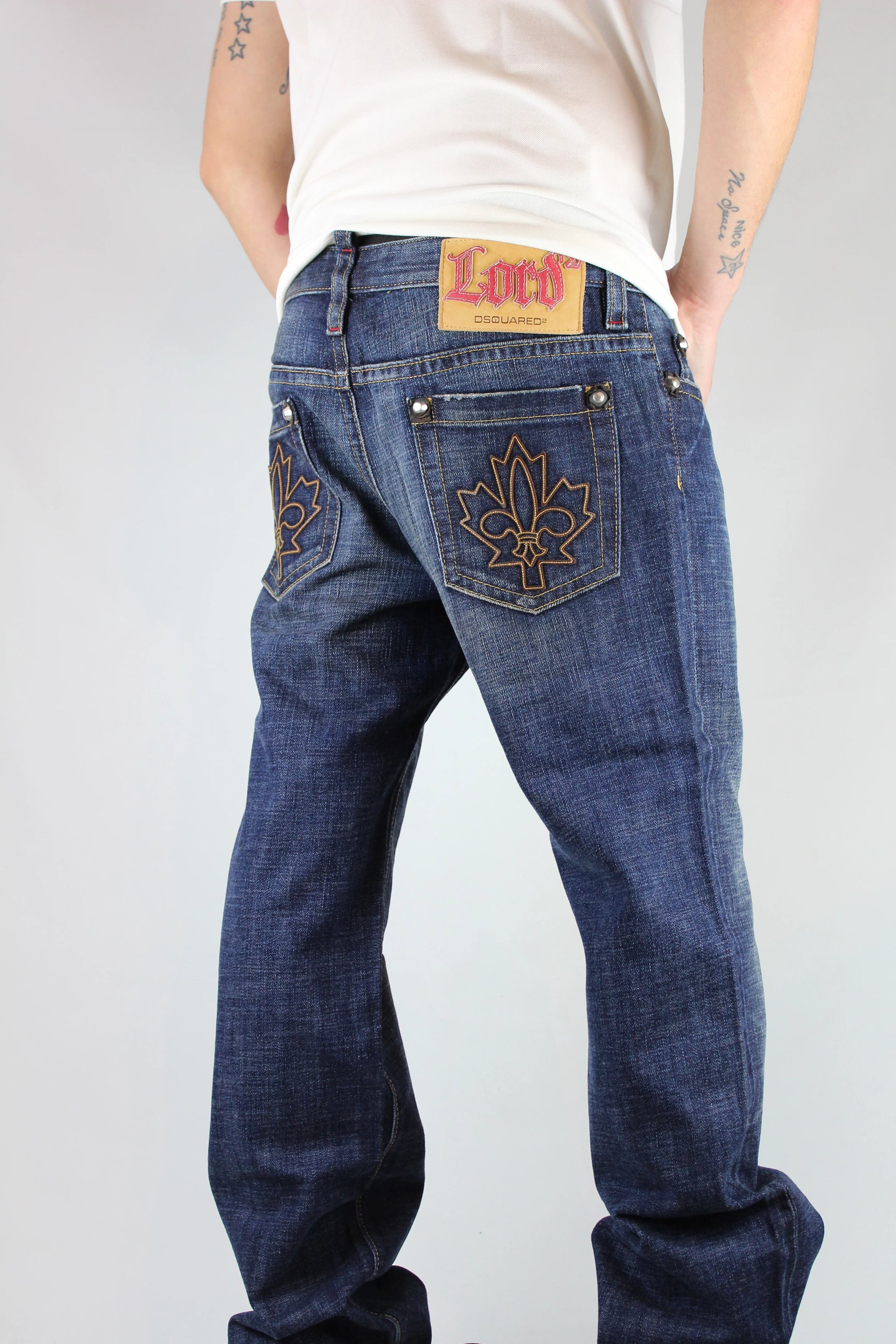 Maple Leaf Embroidered Dark Wash Jeans