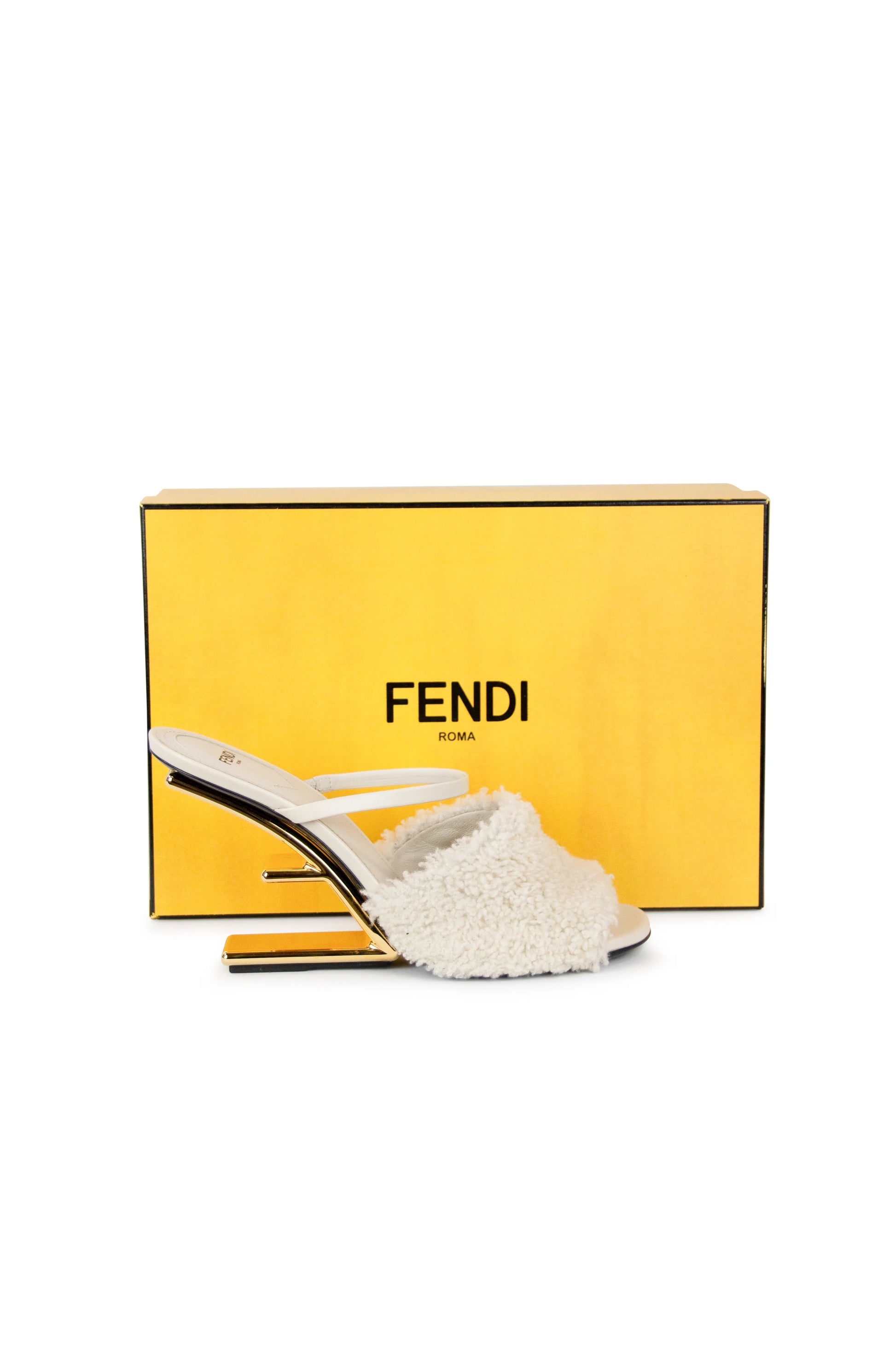 First sandals in cream shearling FW2021