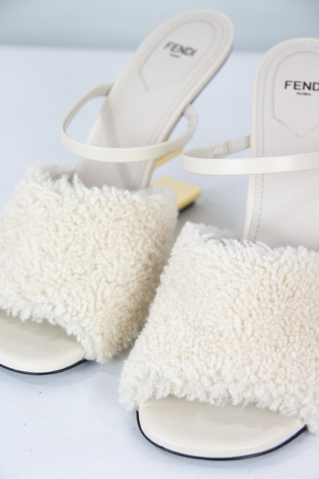 First sandals in cream shearling FW2021