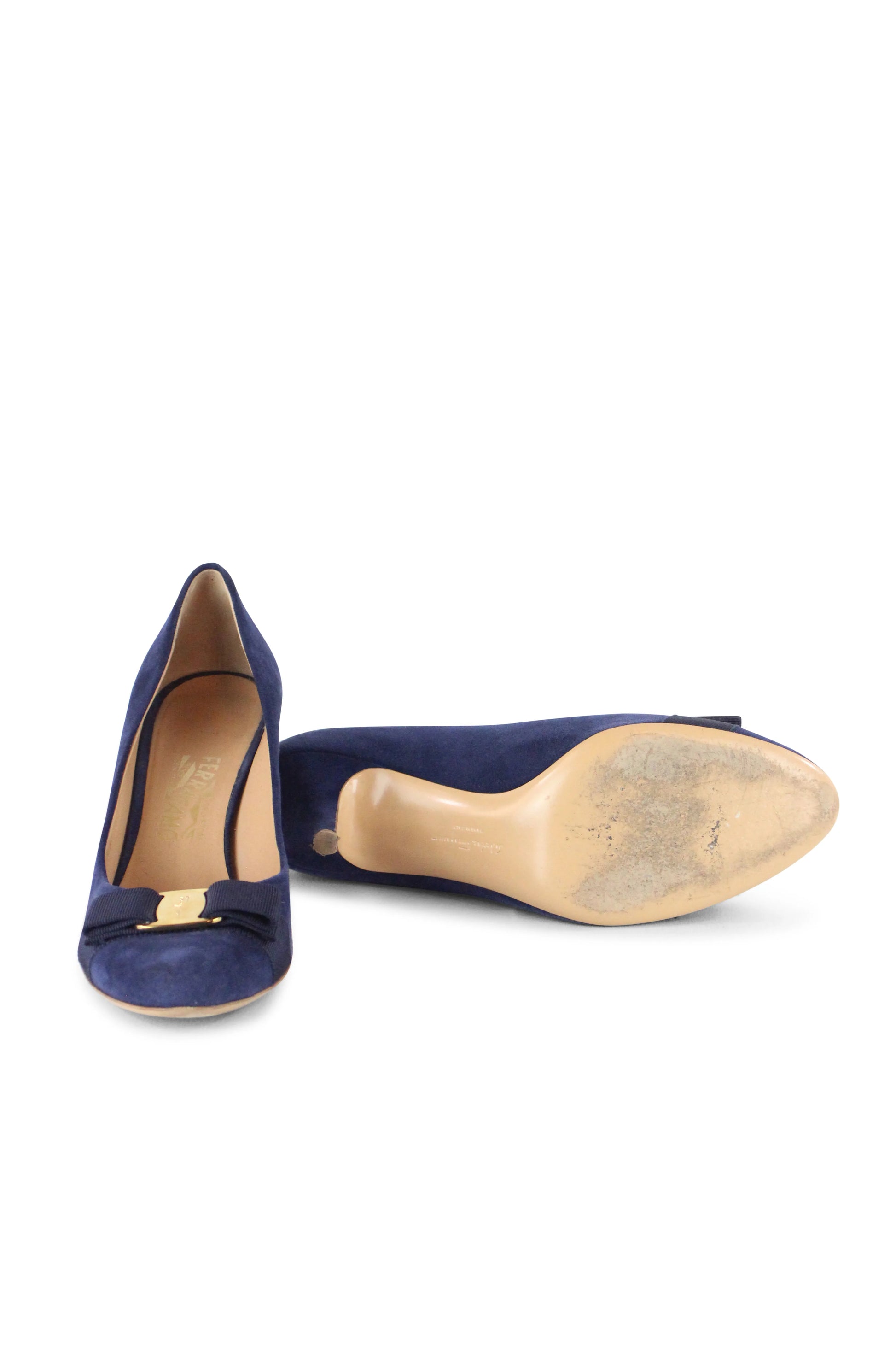 Blue suede Vera pumps