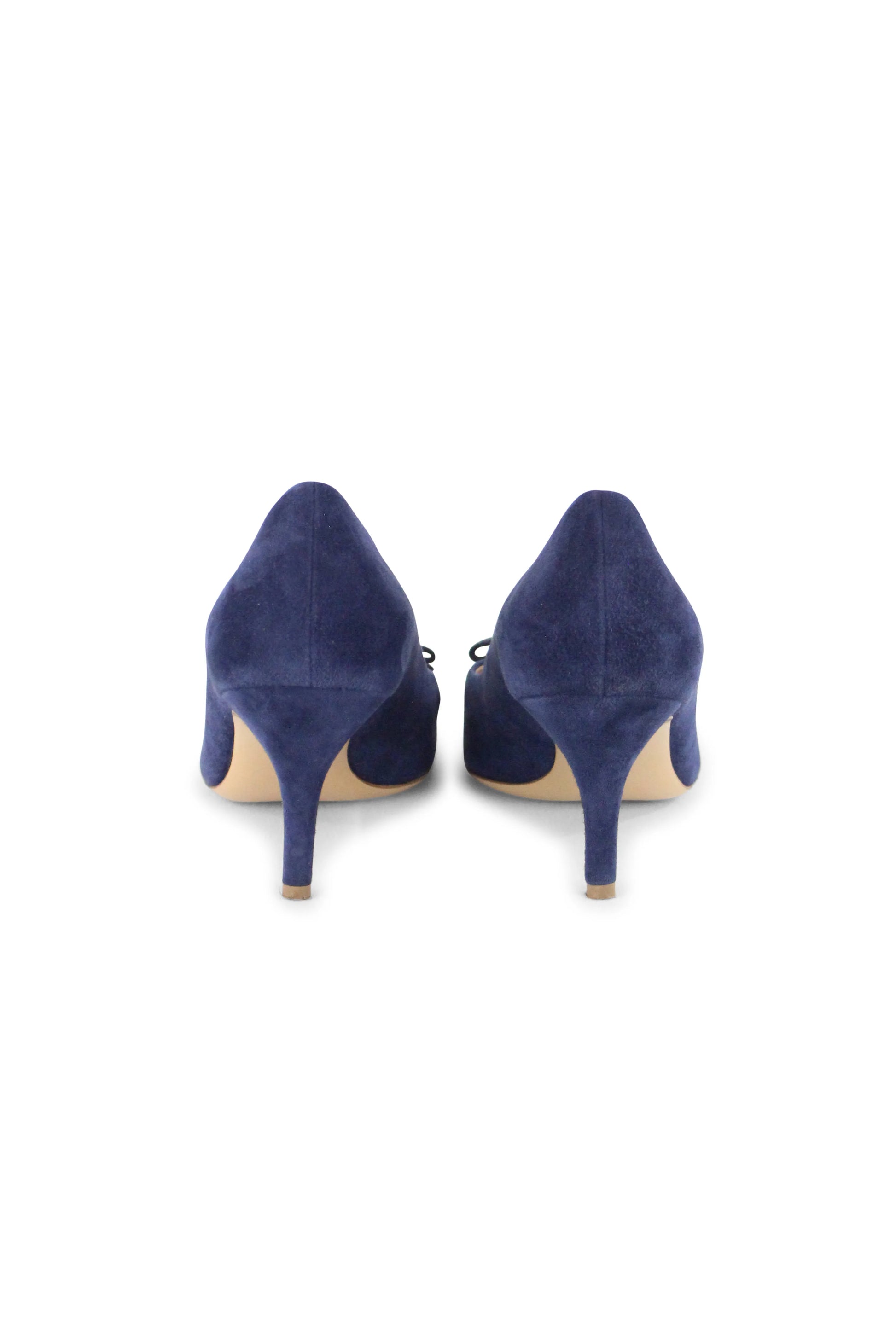 Blue suede Vera pumps