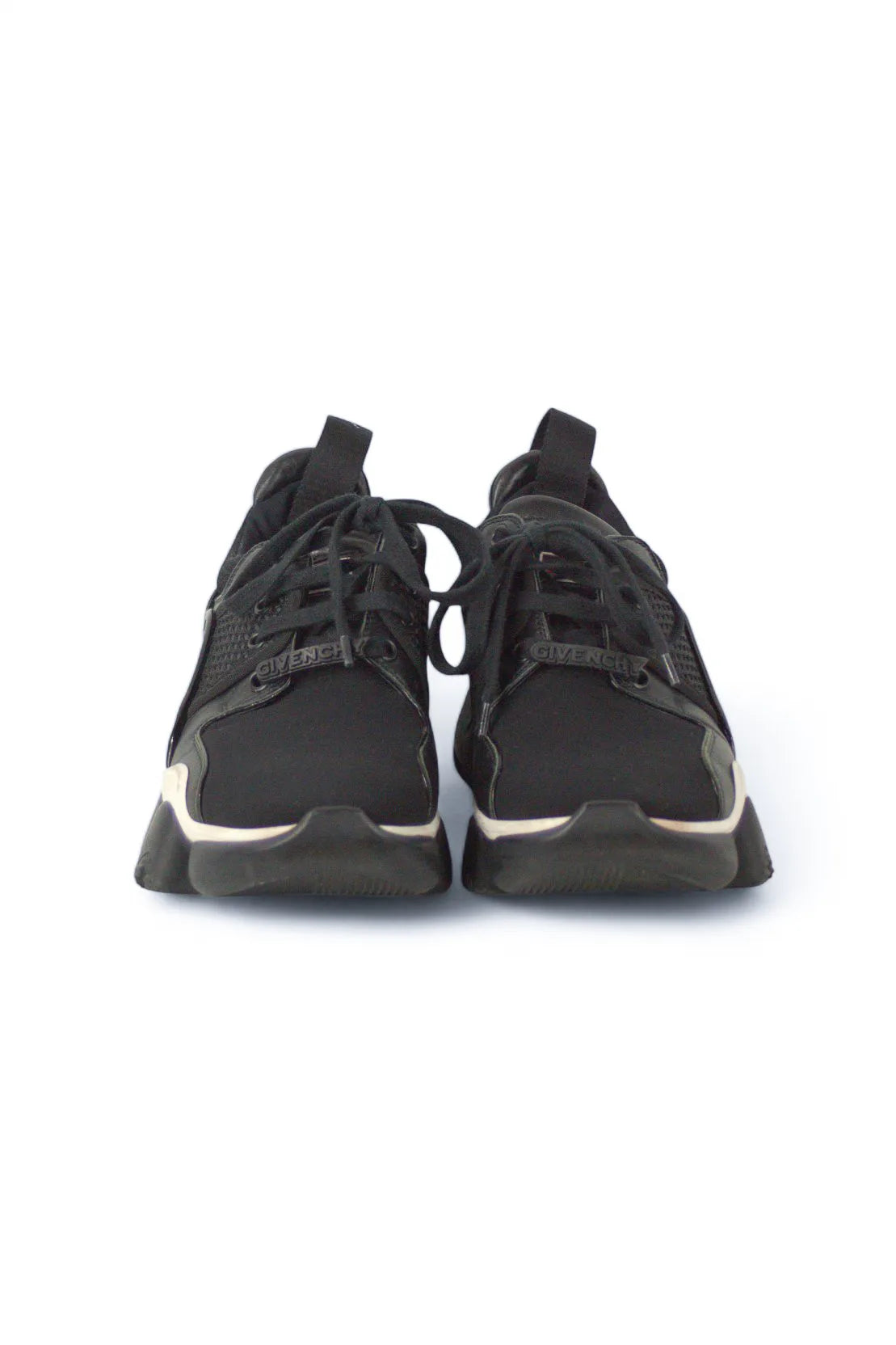 Black chunky sneakers