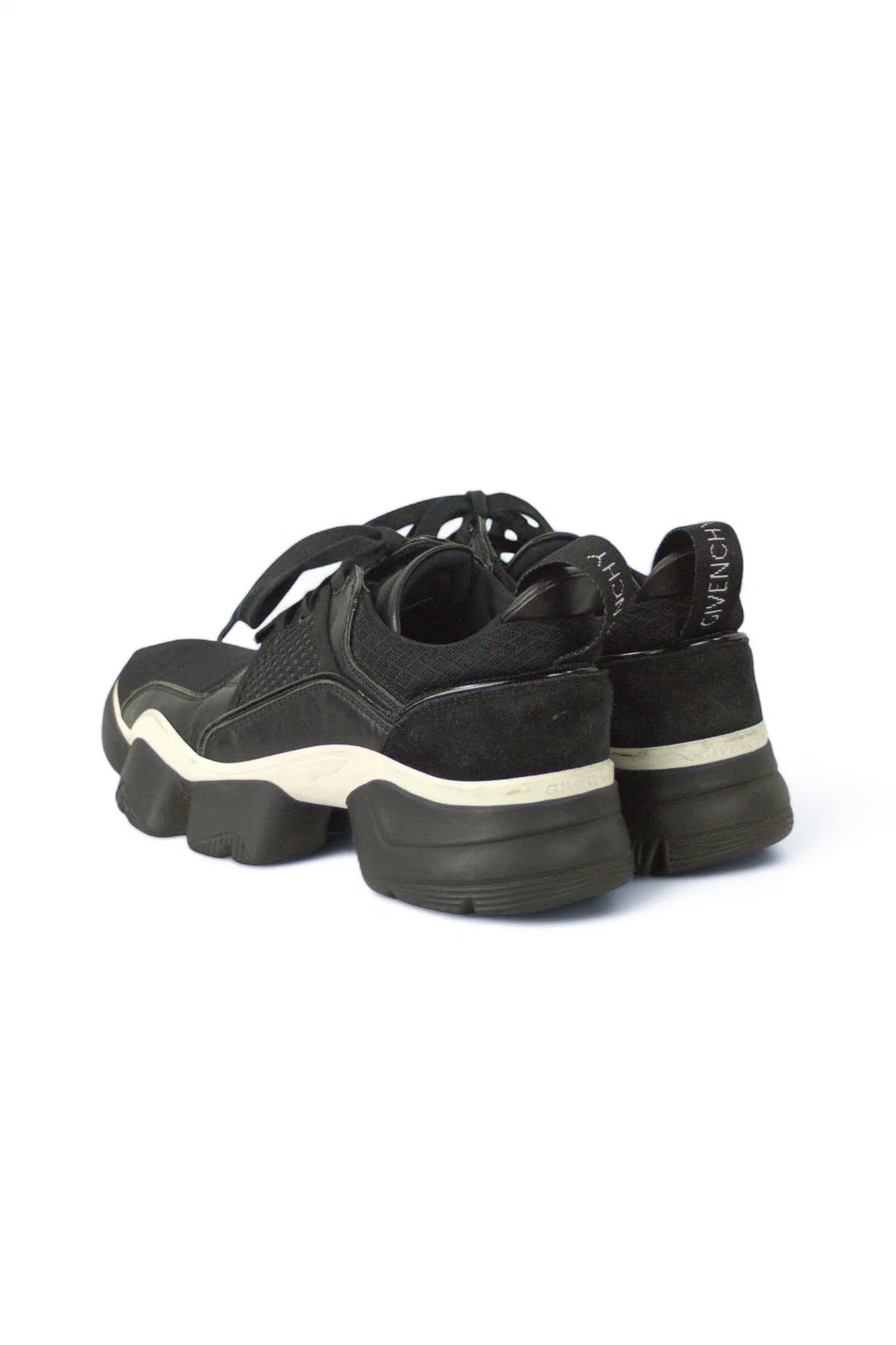 Black chunky sneakers