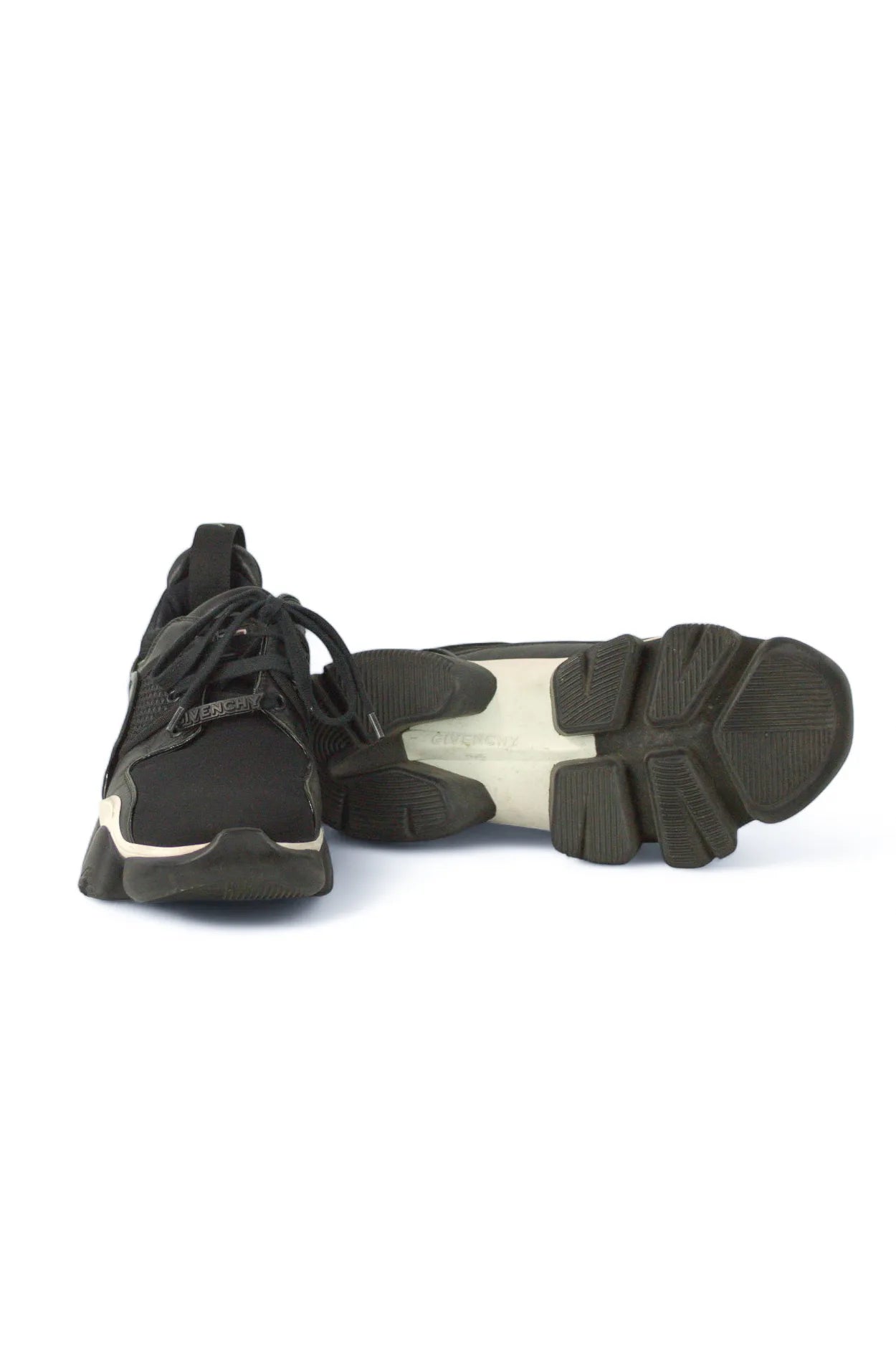Black chunky sneakers