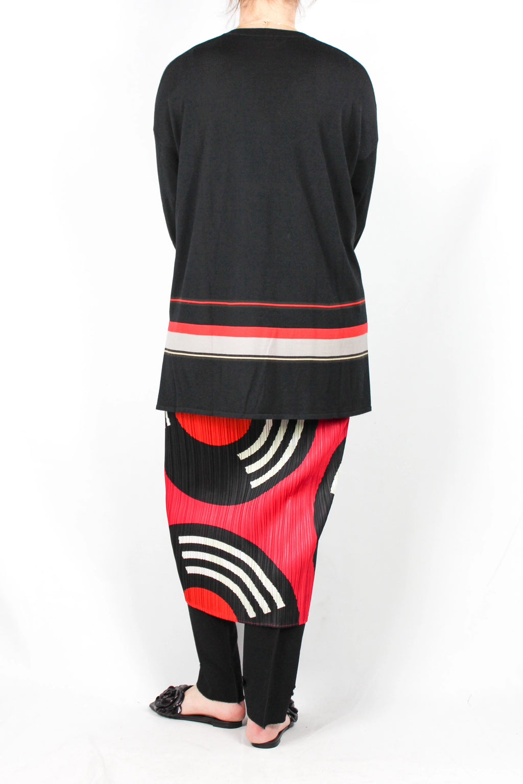 Striped v-neck jumper