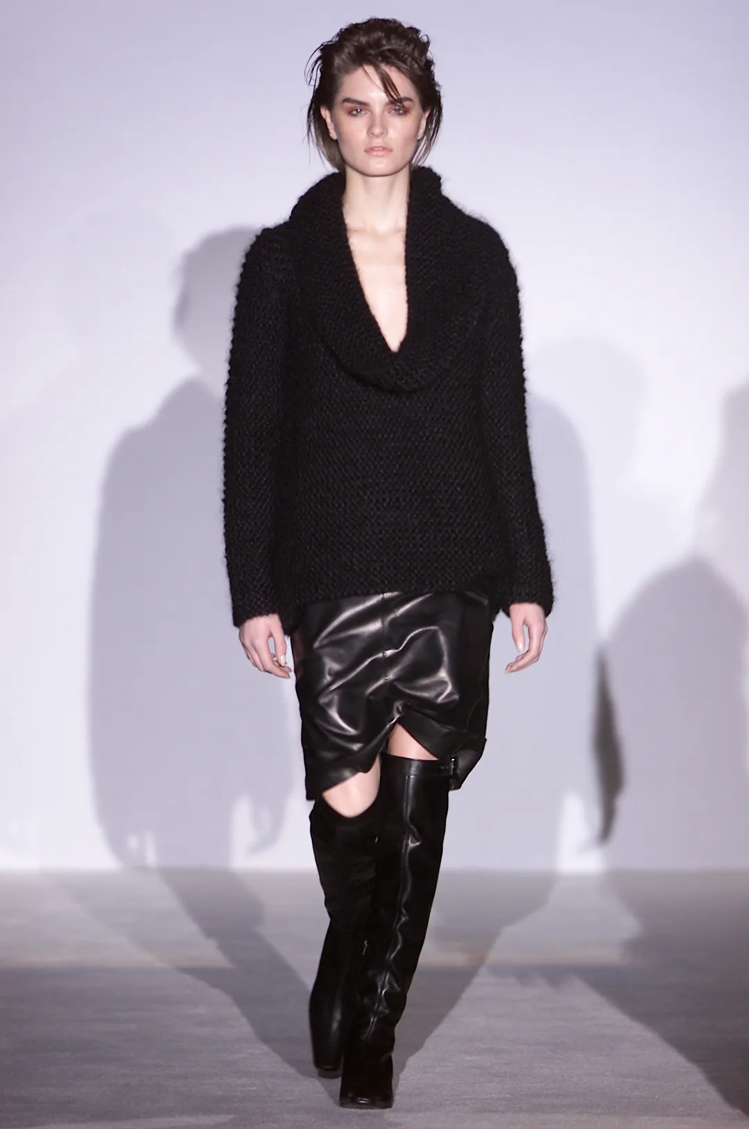 Black knee high pointed boots FW2001