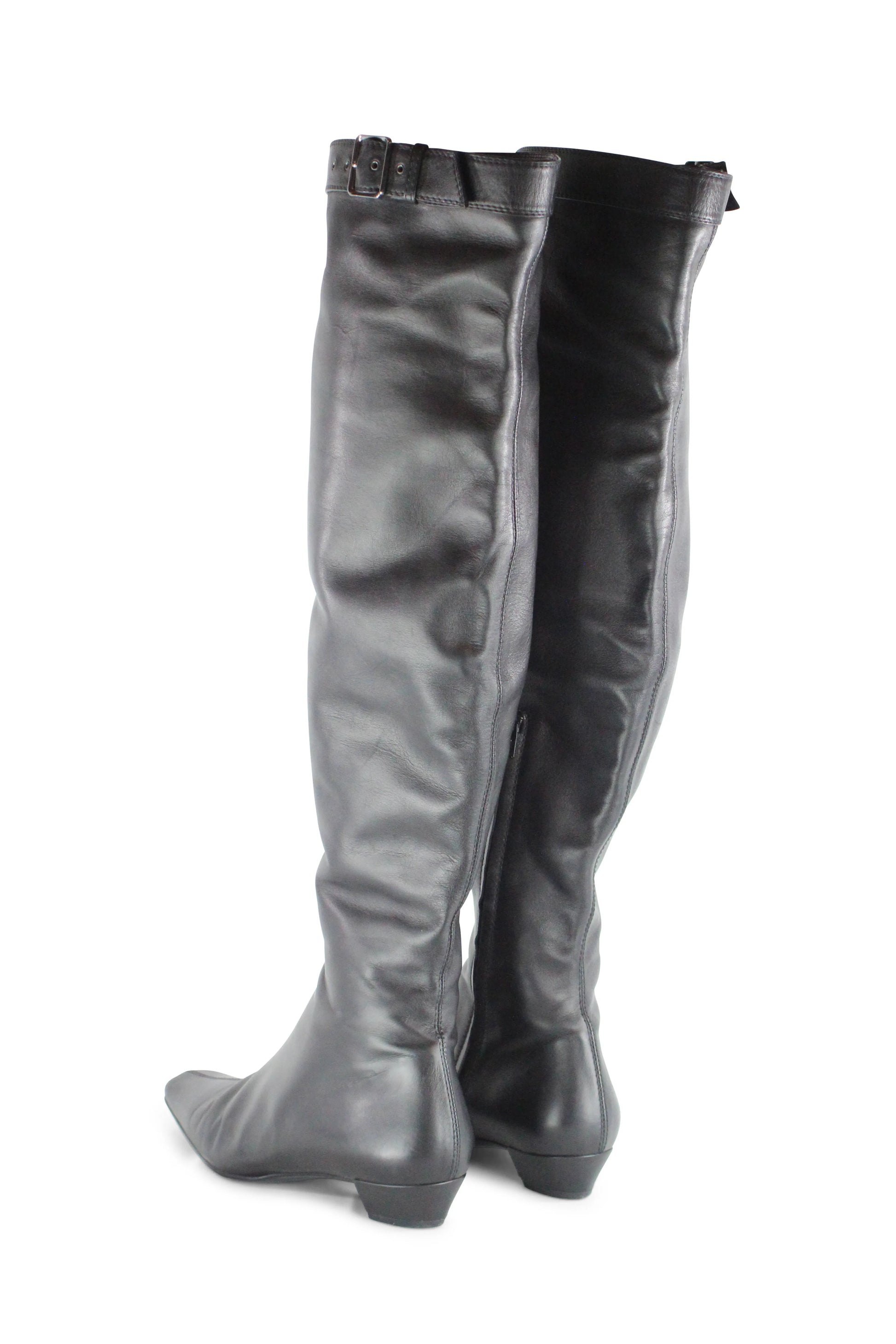 Black knee high pointed boots FW2001