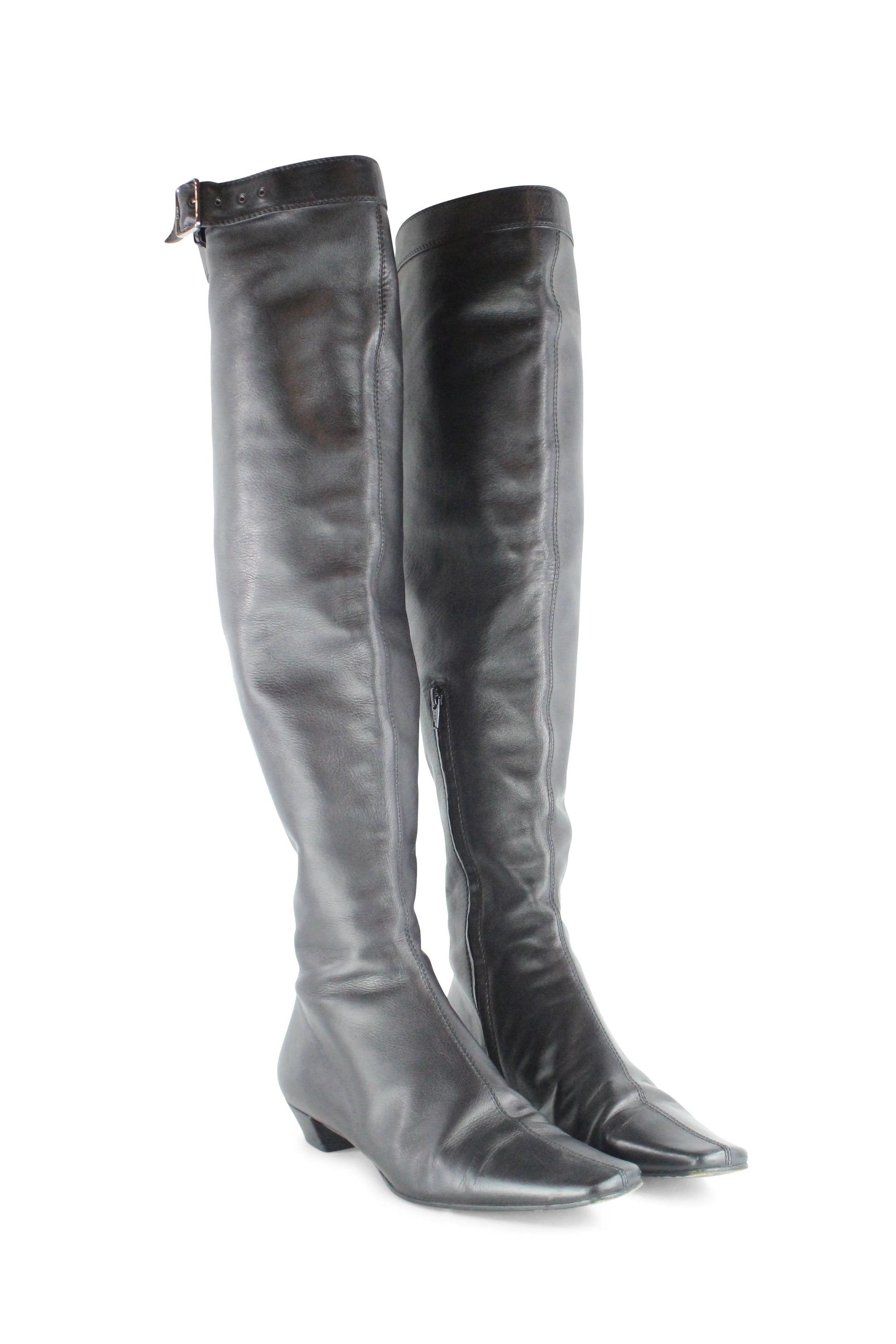 Black knee high pointed boots FW2001