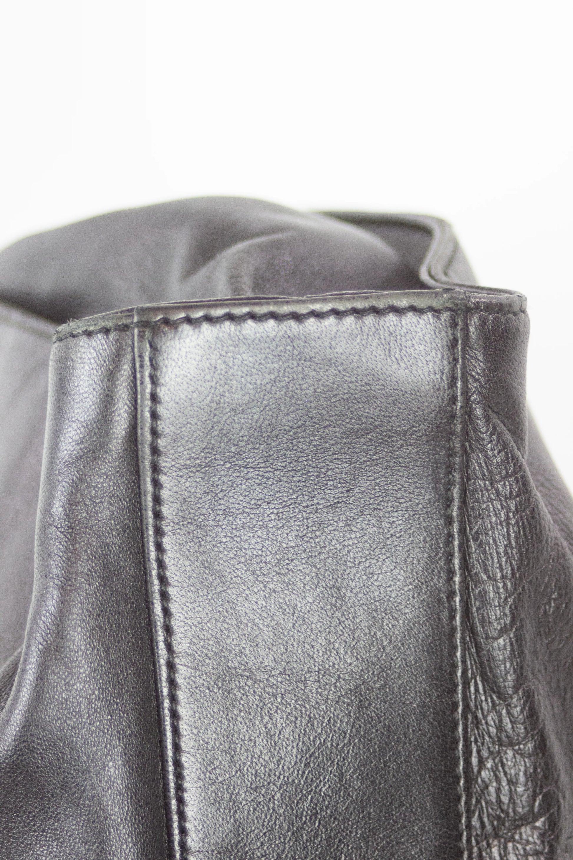 Ruffled leather shoulder bag