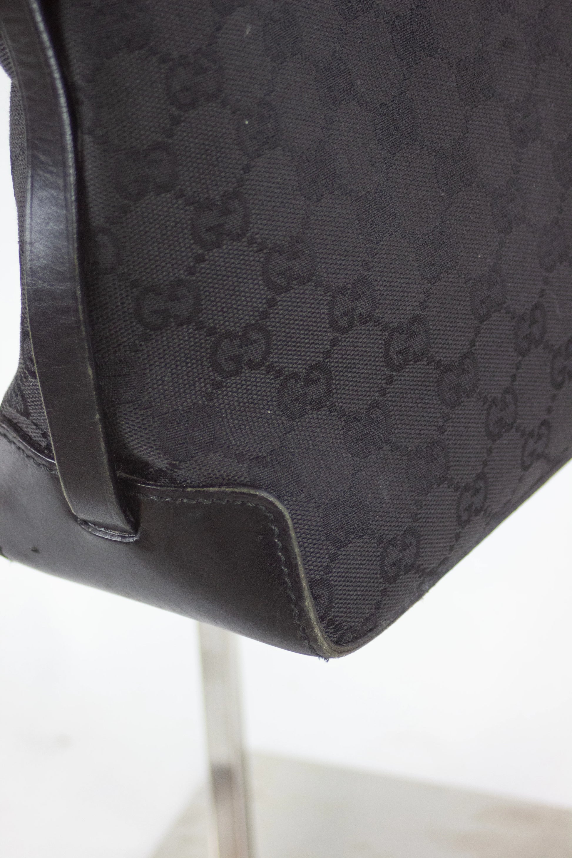 Vintage monogram shoulder bag
