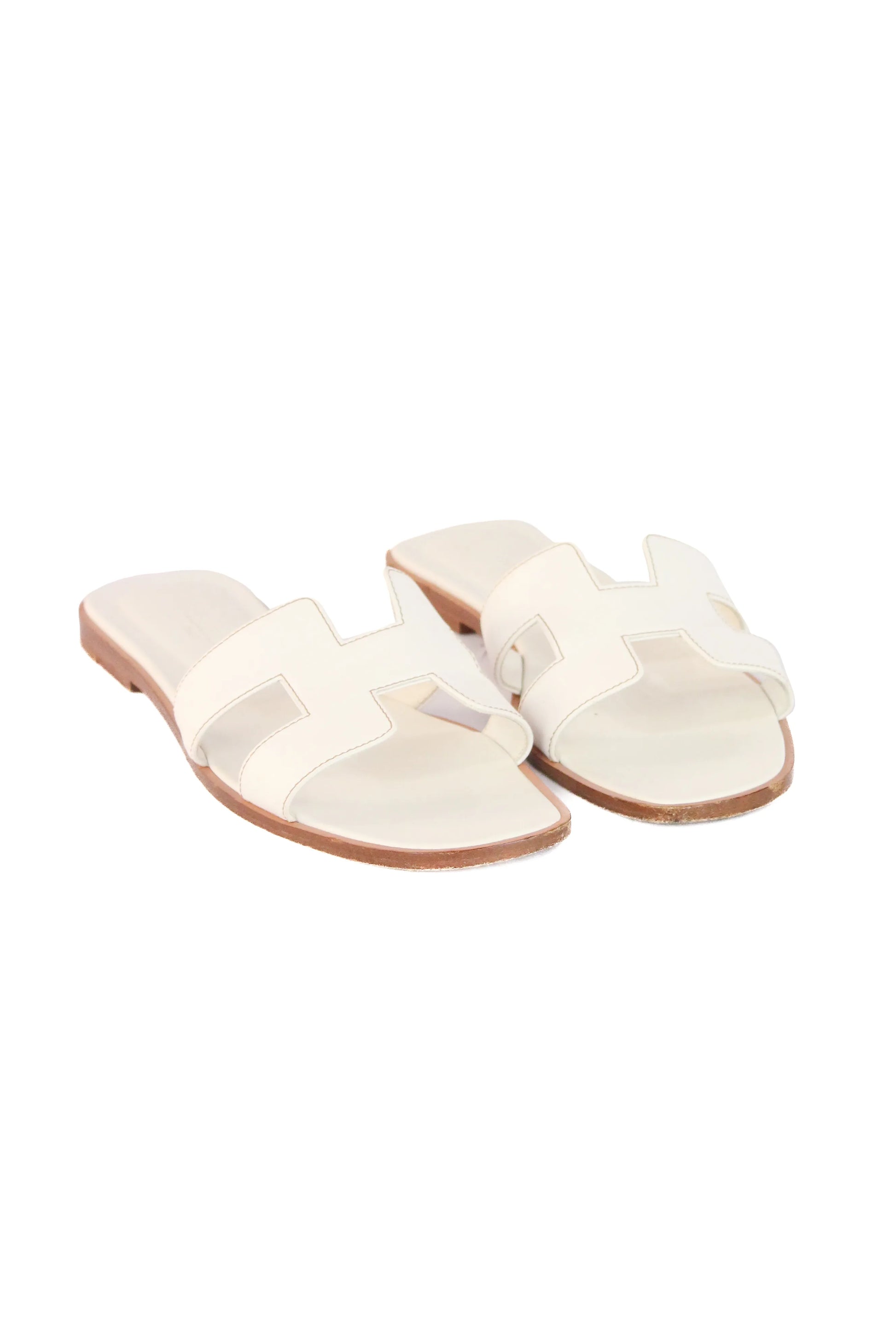 White Oran slippers