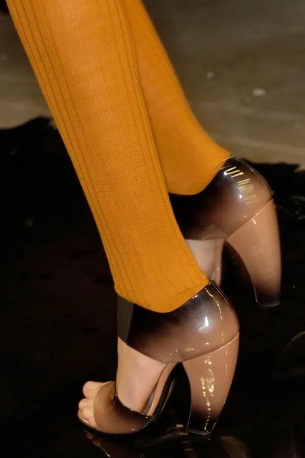Patent ombre sandals FW2007