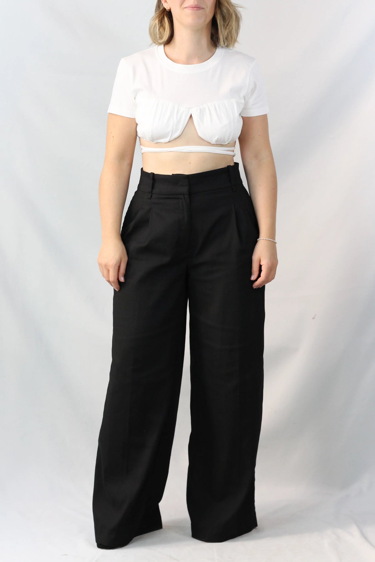 Le T-shirt Baci cropped top