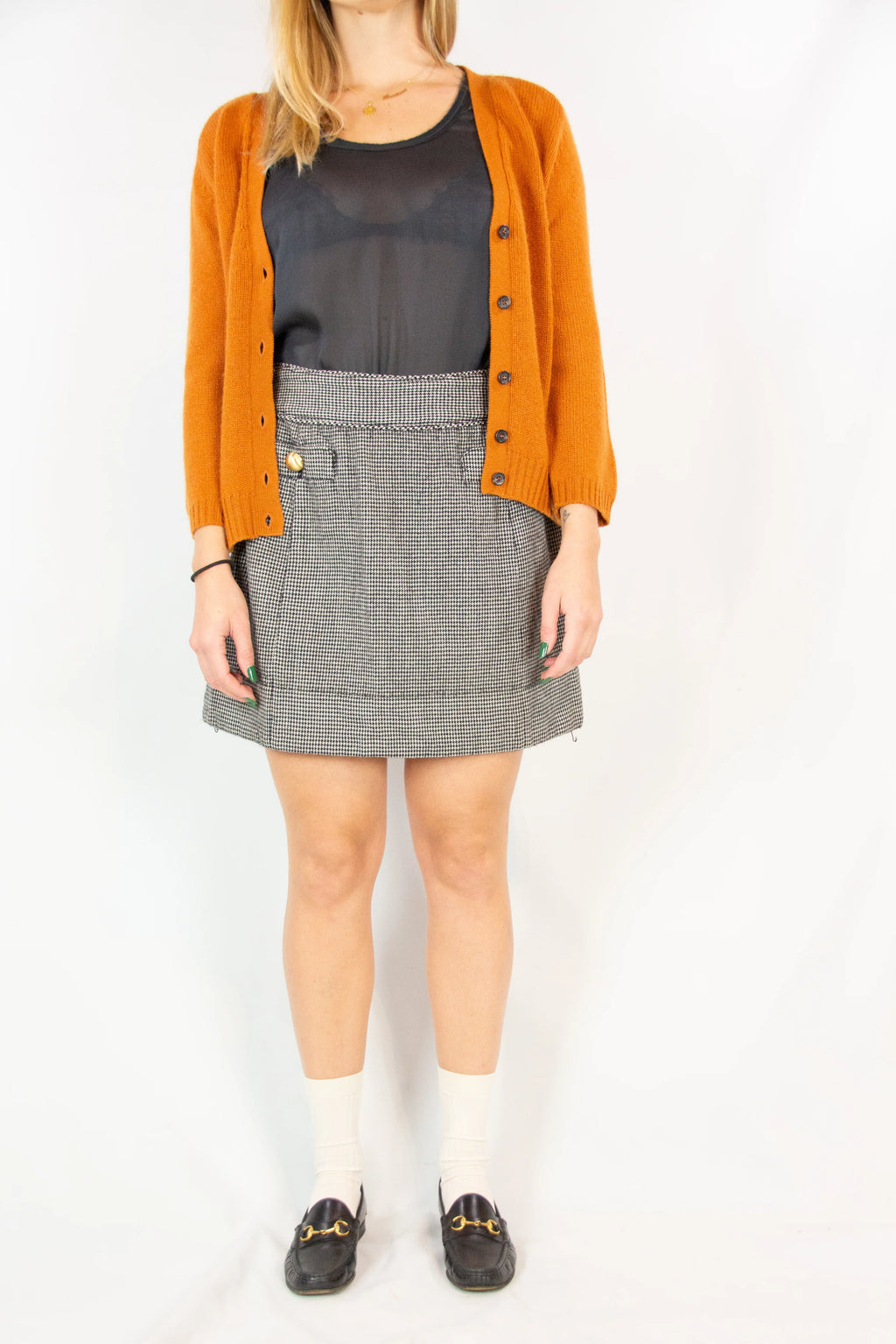 Pied de poule miniskirt with golden buttons