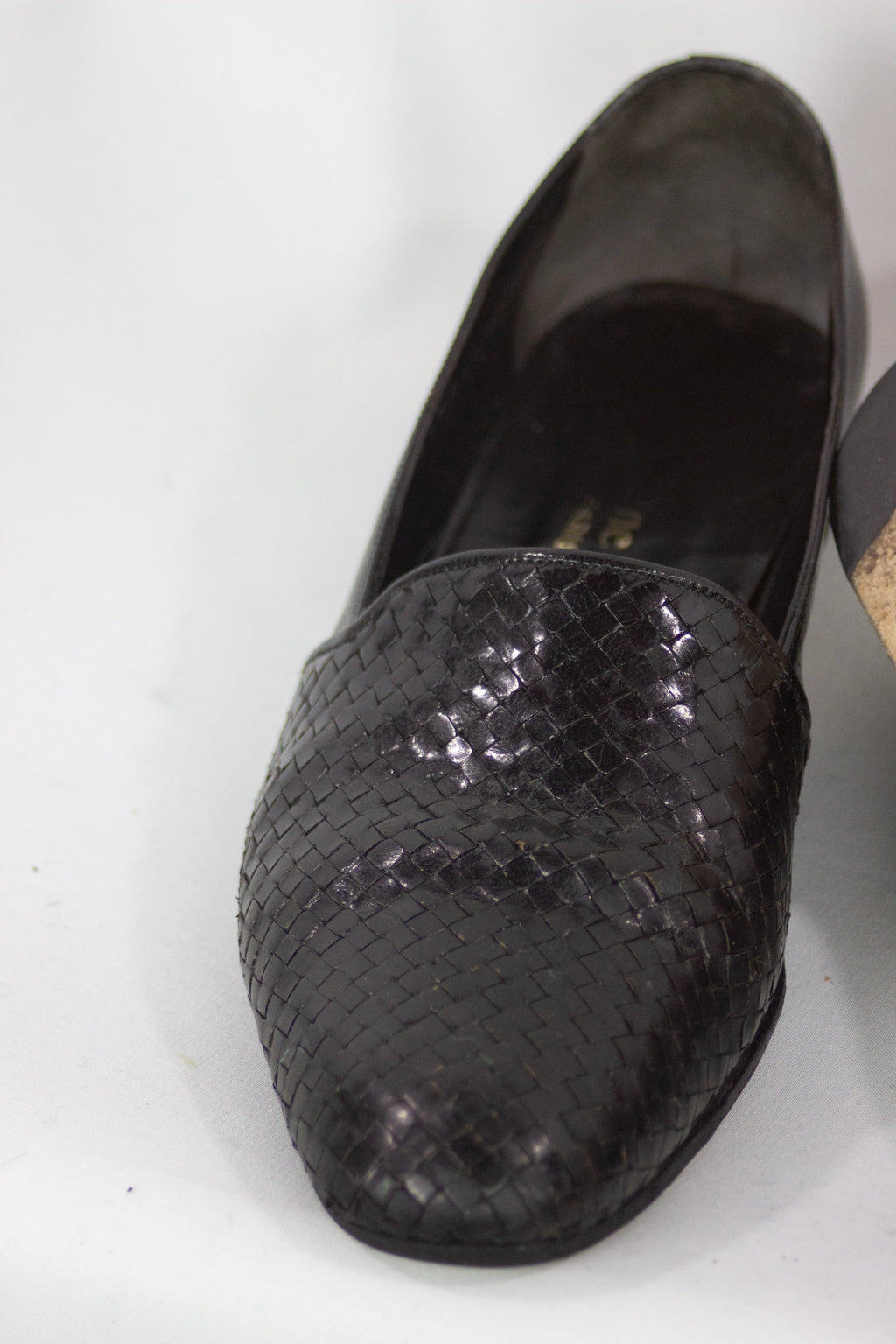 Woven point loafers