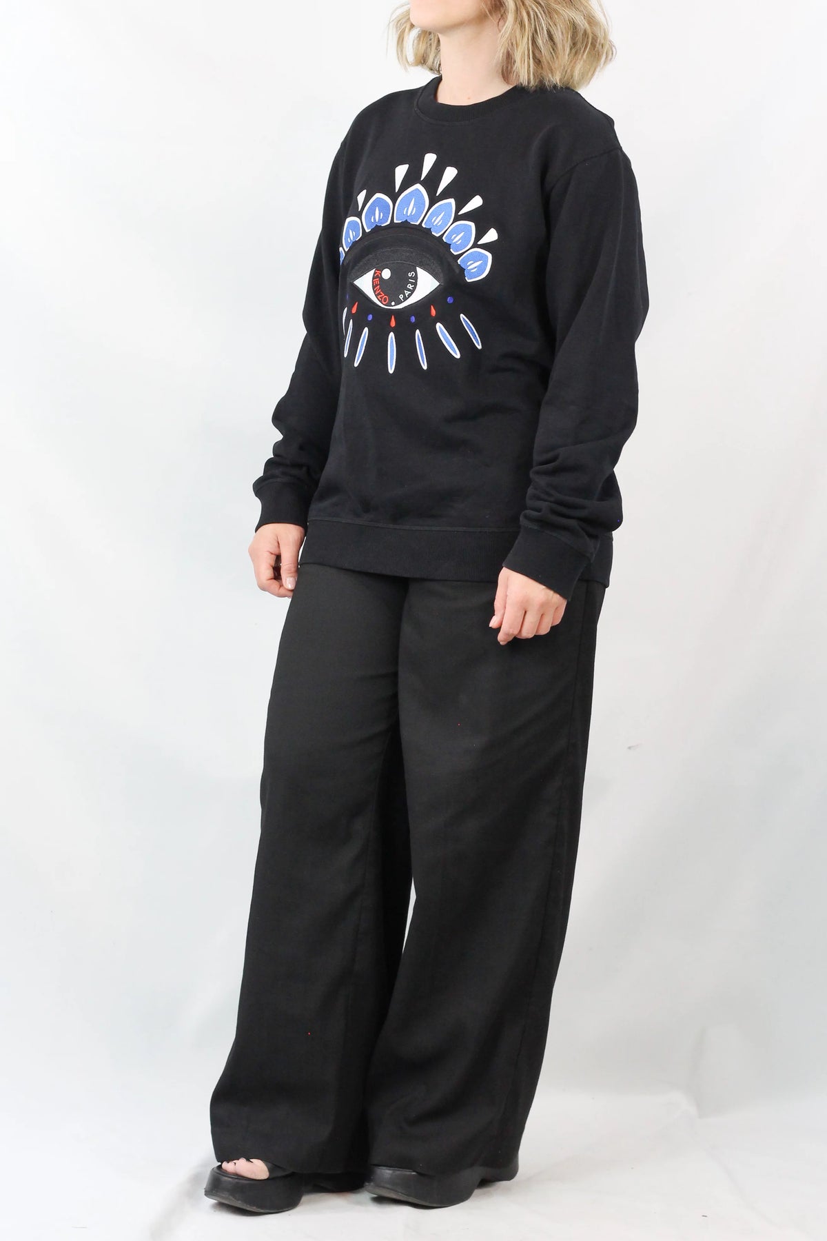 Eye Graphic Sweatshirt