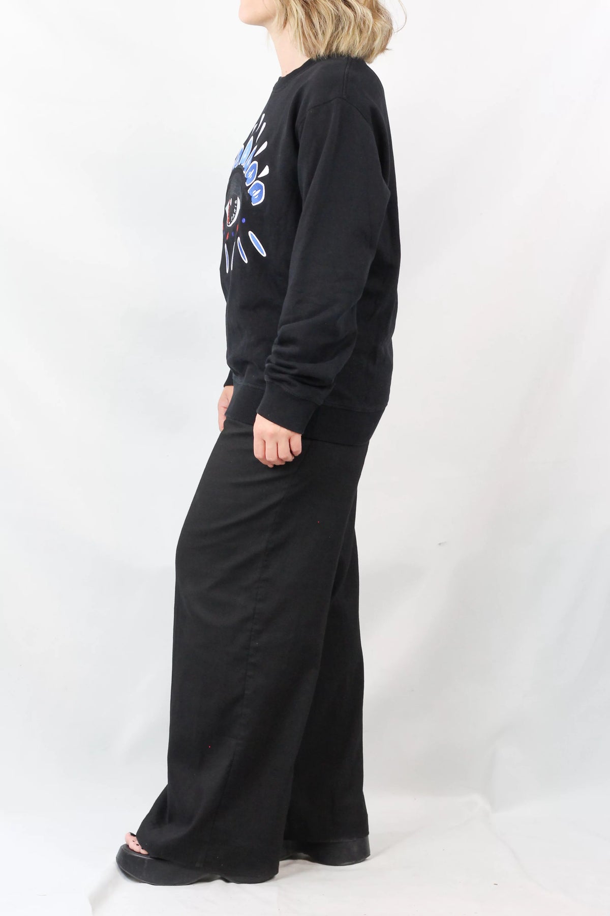 Eye Graphic Sweatshirt