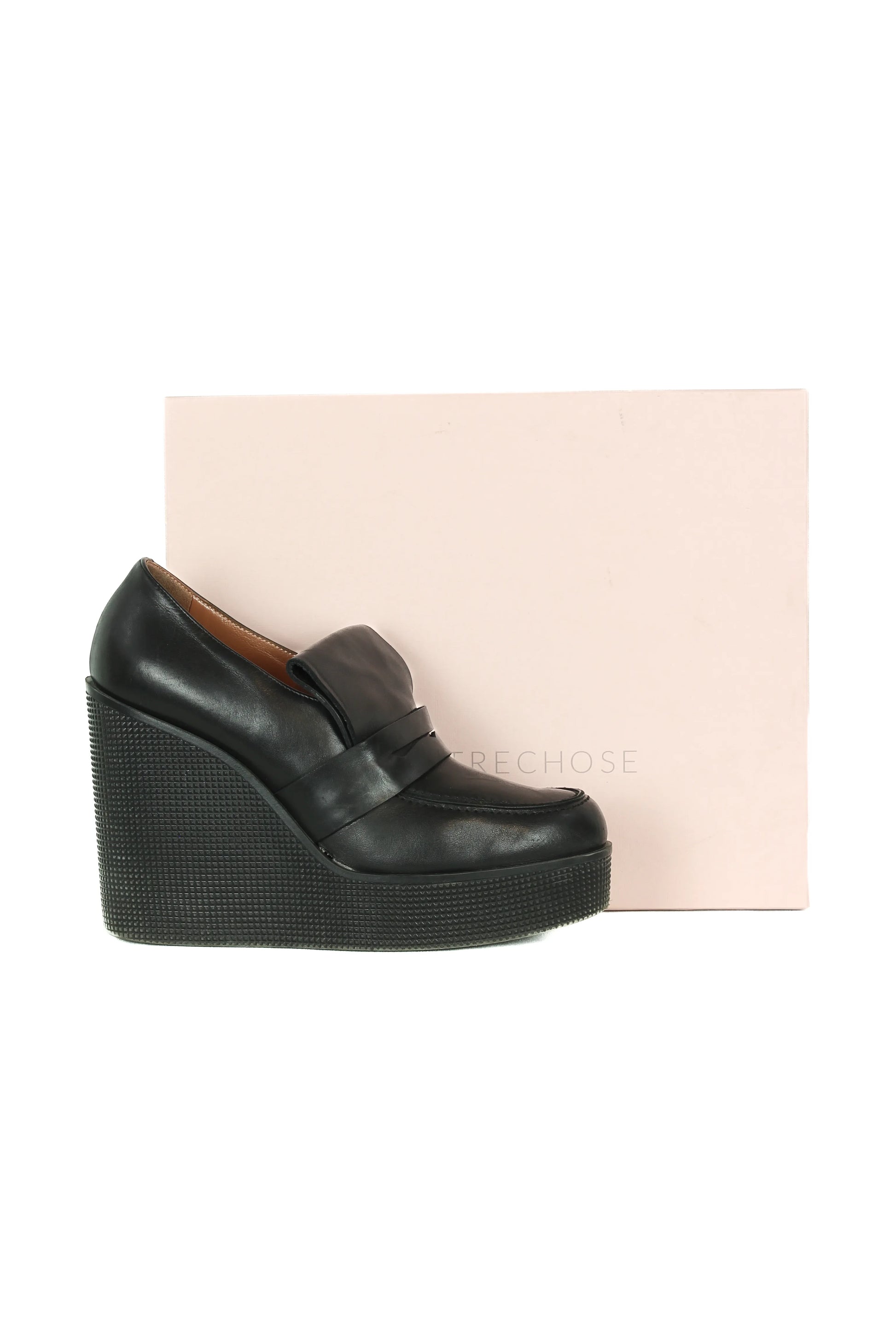 Wedge loafers