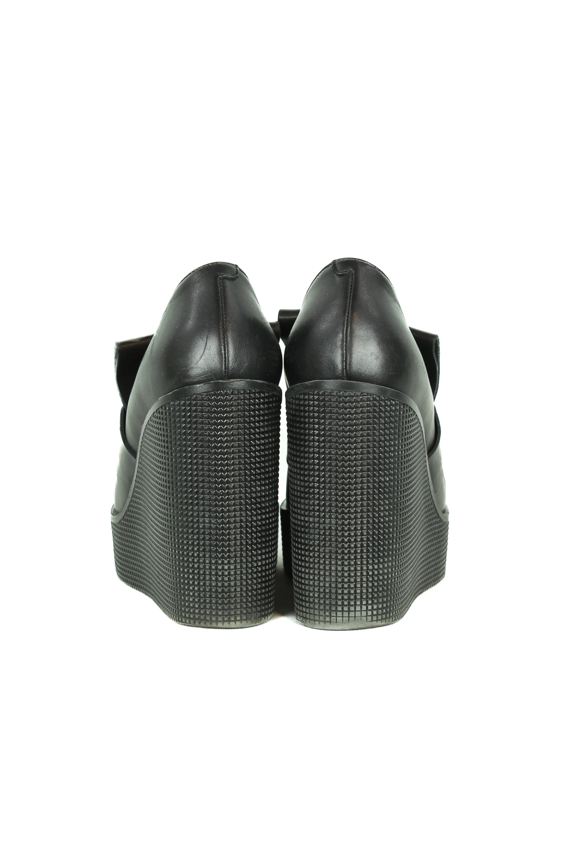 Wedge loafers