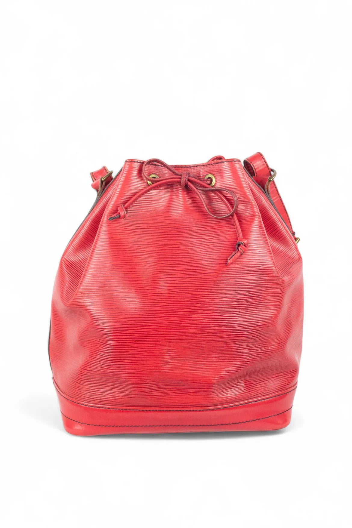 Noé in red Epi leather