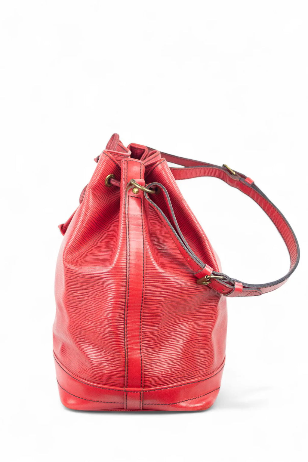 Noé in red Epi leather