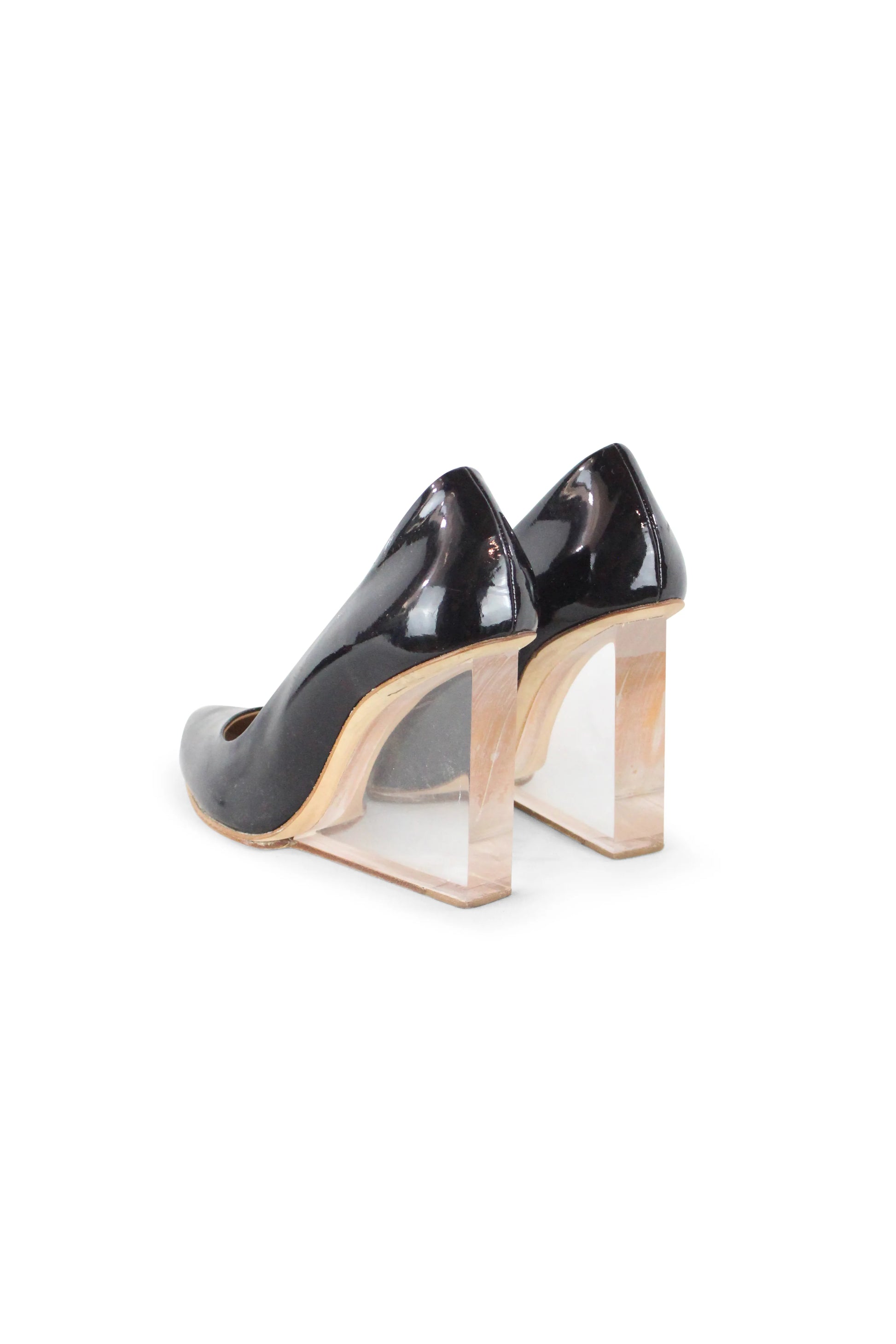 Patent pump with transparent wedge
