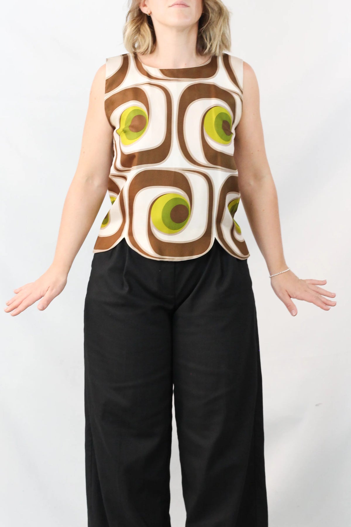 Silk Op-Art Print Sleeveless Top SS2005